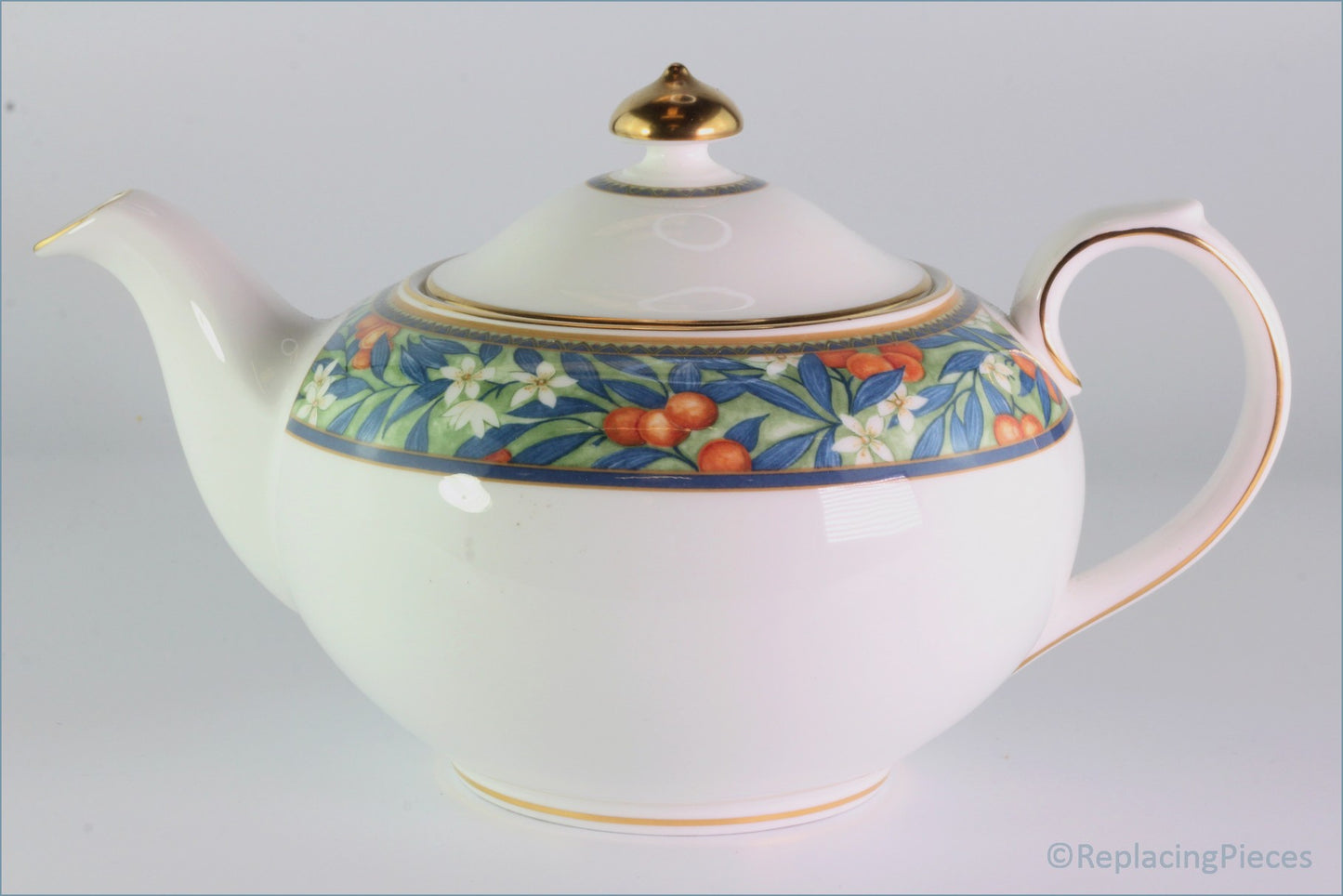 Royal Doulton - Tudor Grove (H5260) - Teapot