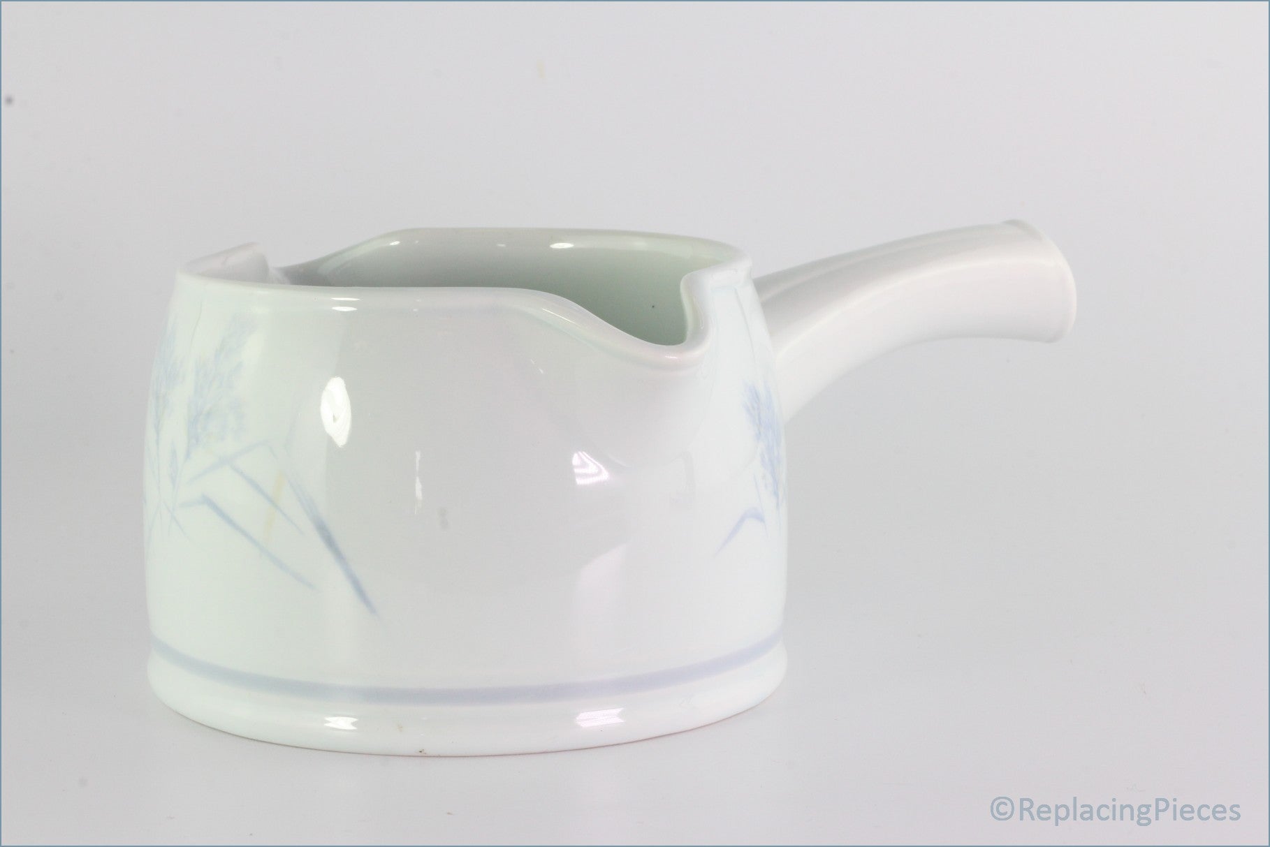 Royal Doulton - Whisper (LS1047) - Gravy Boat