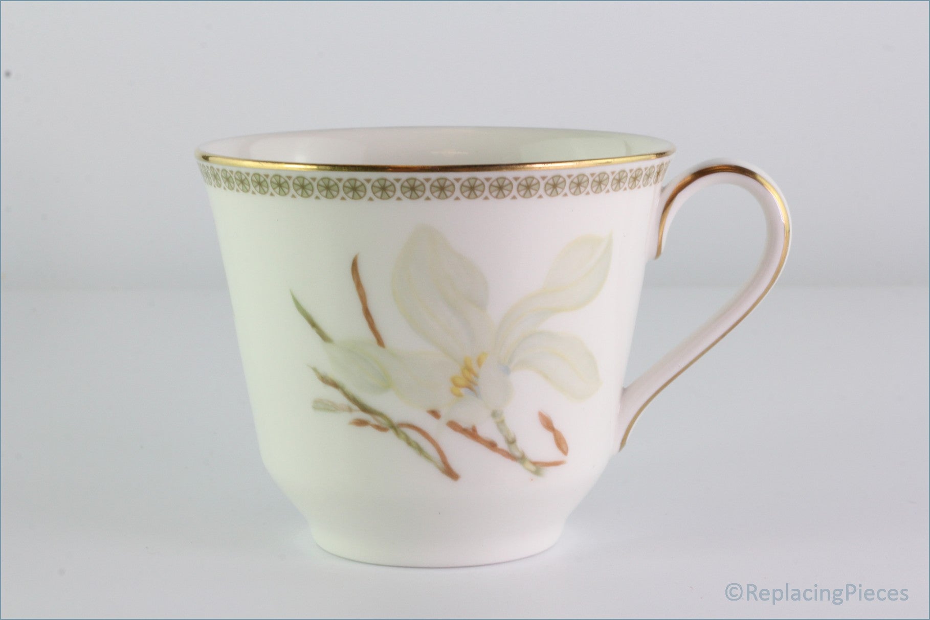 Royal Doulton - White Nile - Teacup