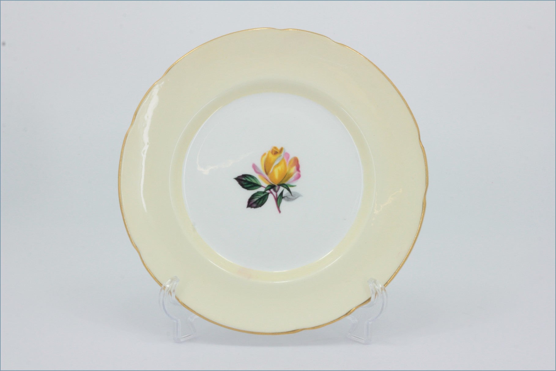 Royal Standard - Floral Harlequin - 6 1/4" Side Plate (Cream)