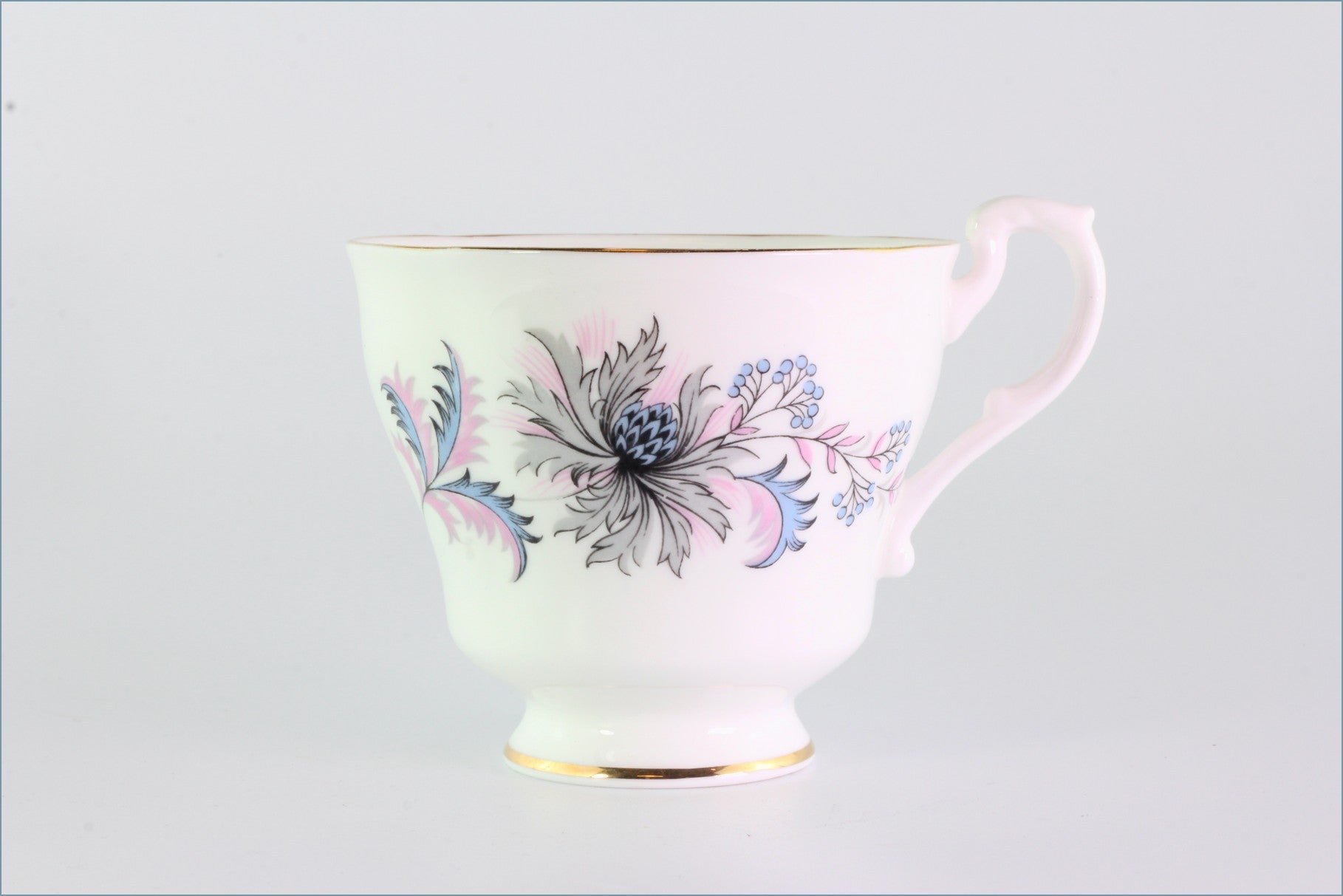 Royal Standard - Mistique - Teacup