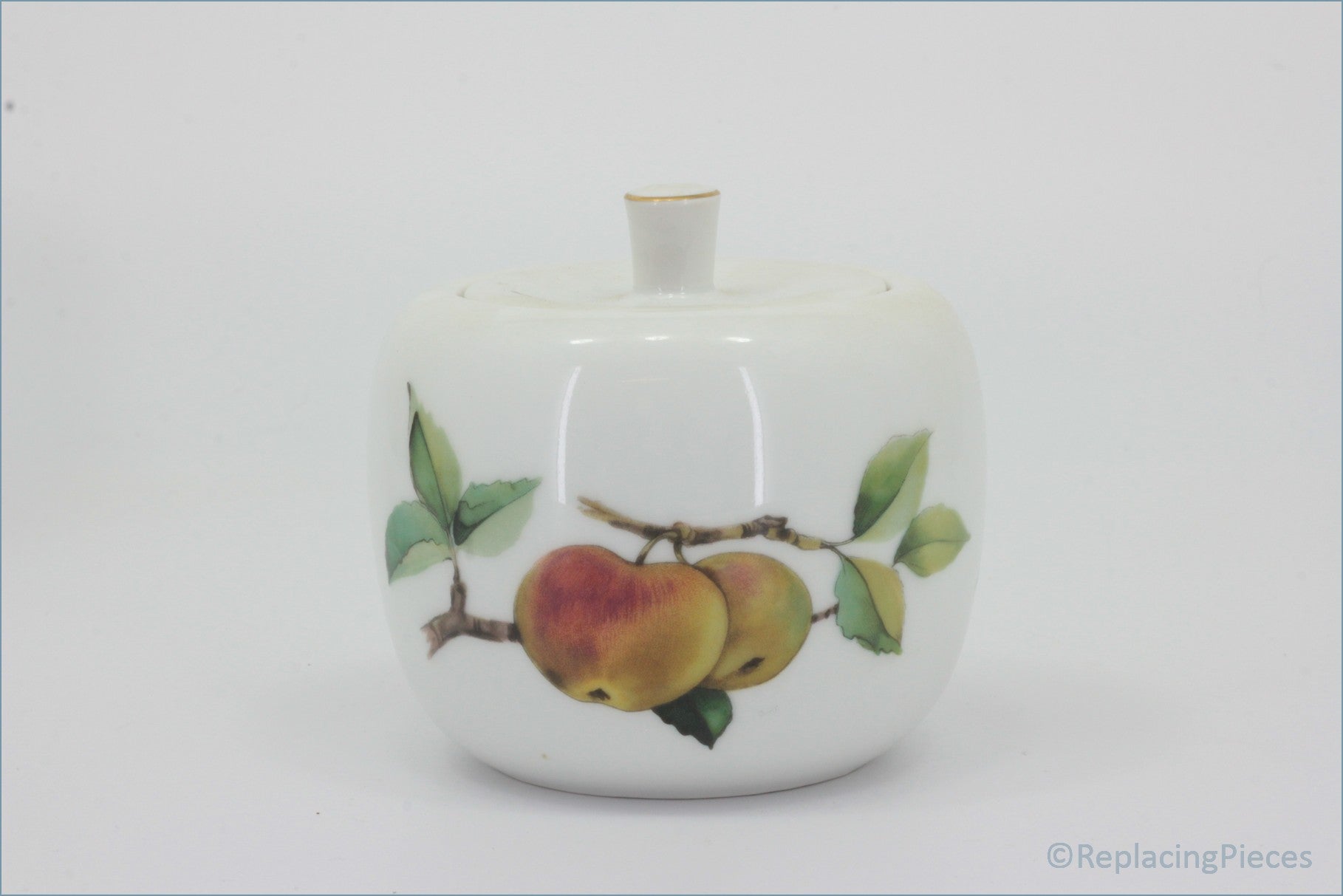Royal Worcester - Evesham Gold - Lidded Sugar Bowl 