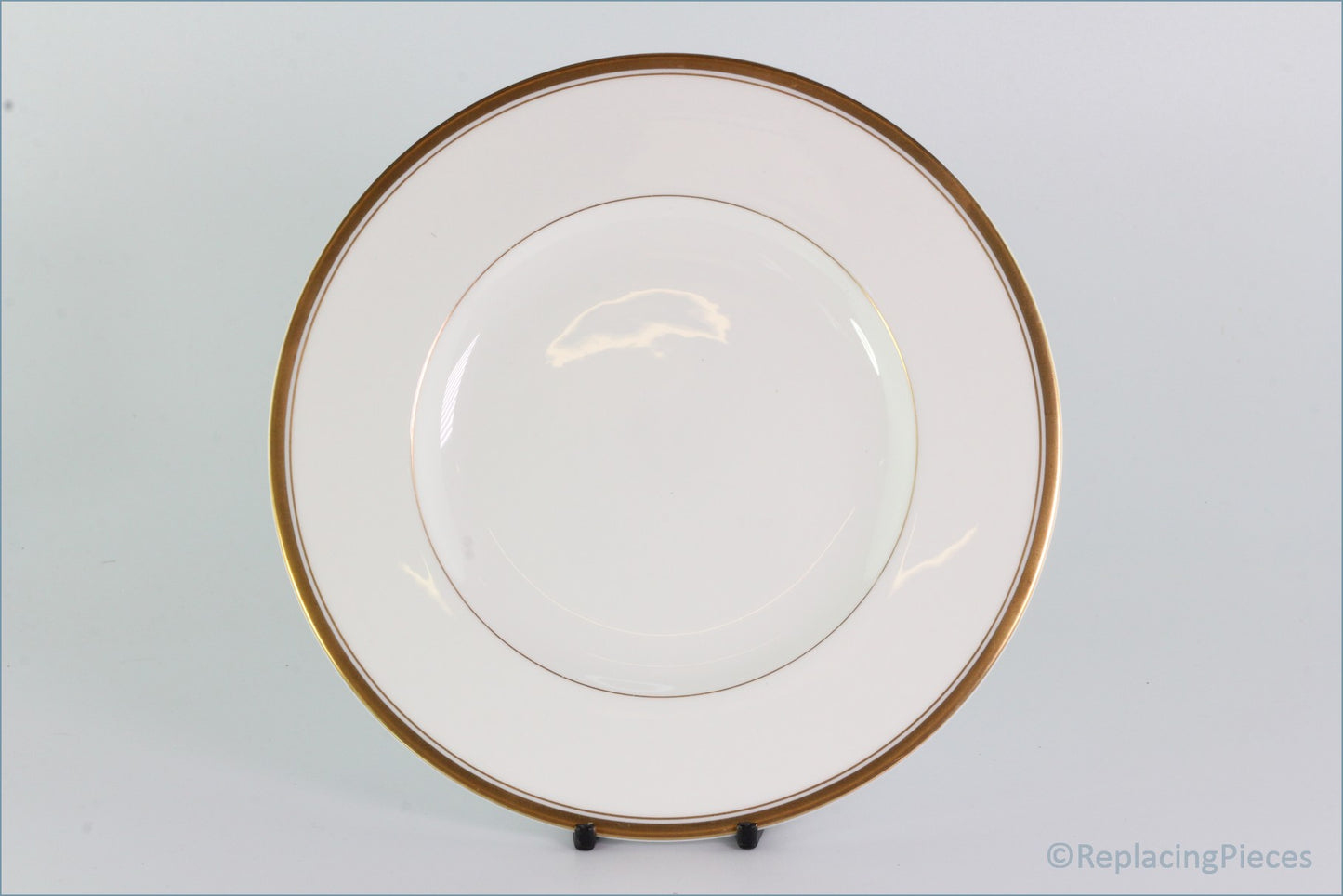 Royal Worcester - Viceroy (Gold) - 8 1/8" Salad Plate