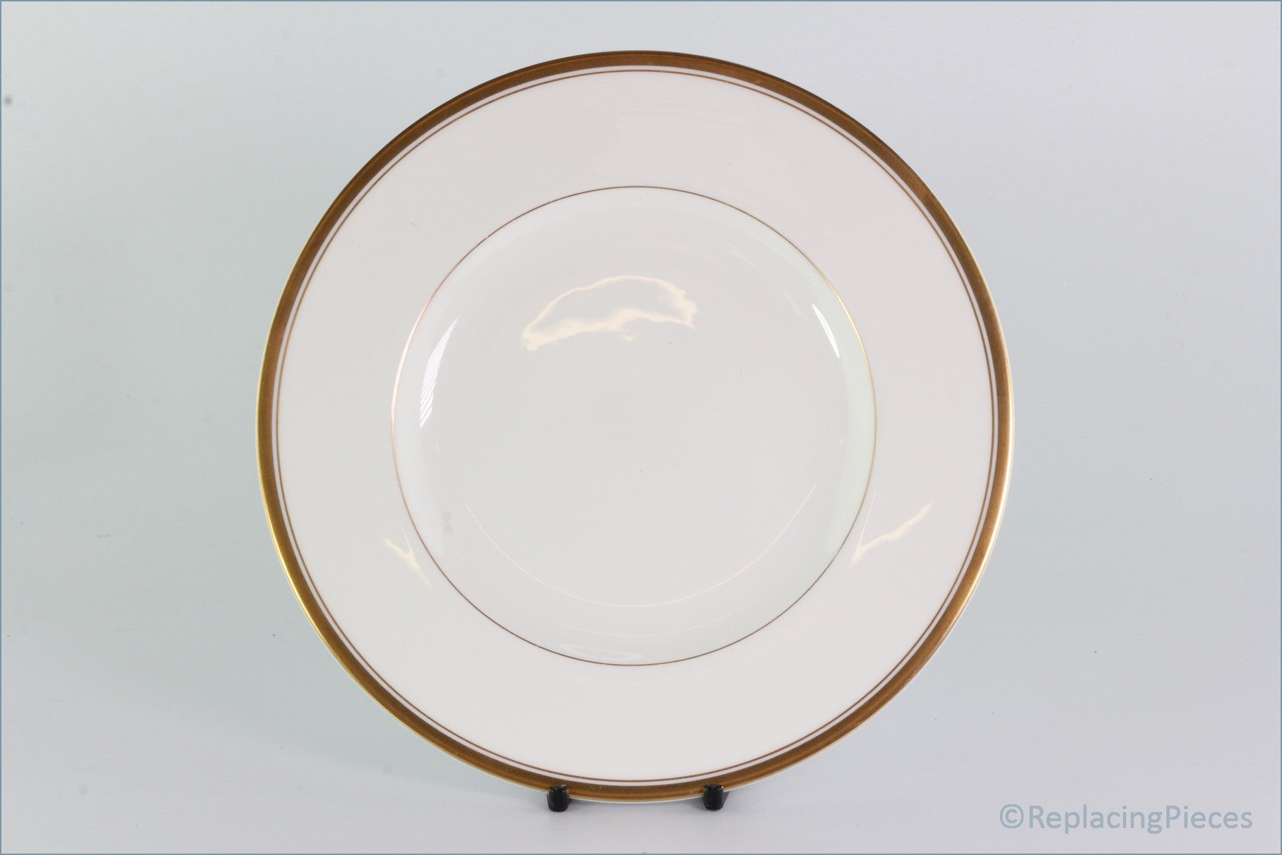 Royal Worcester - Viceroy (Gold) - 8 1/8" Salad Plate