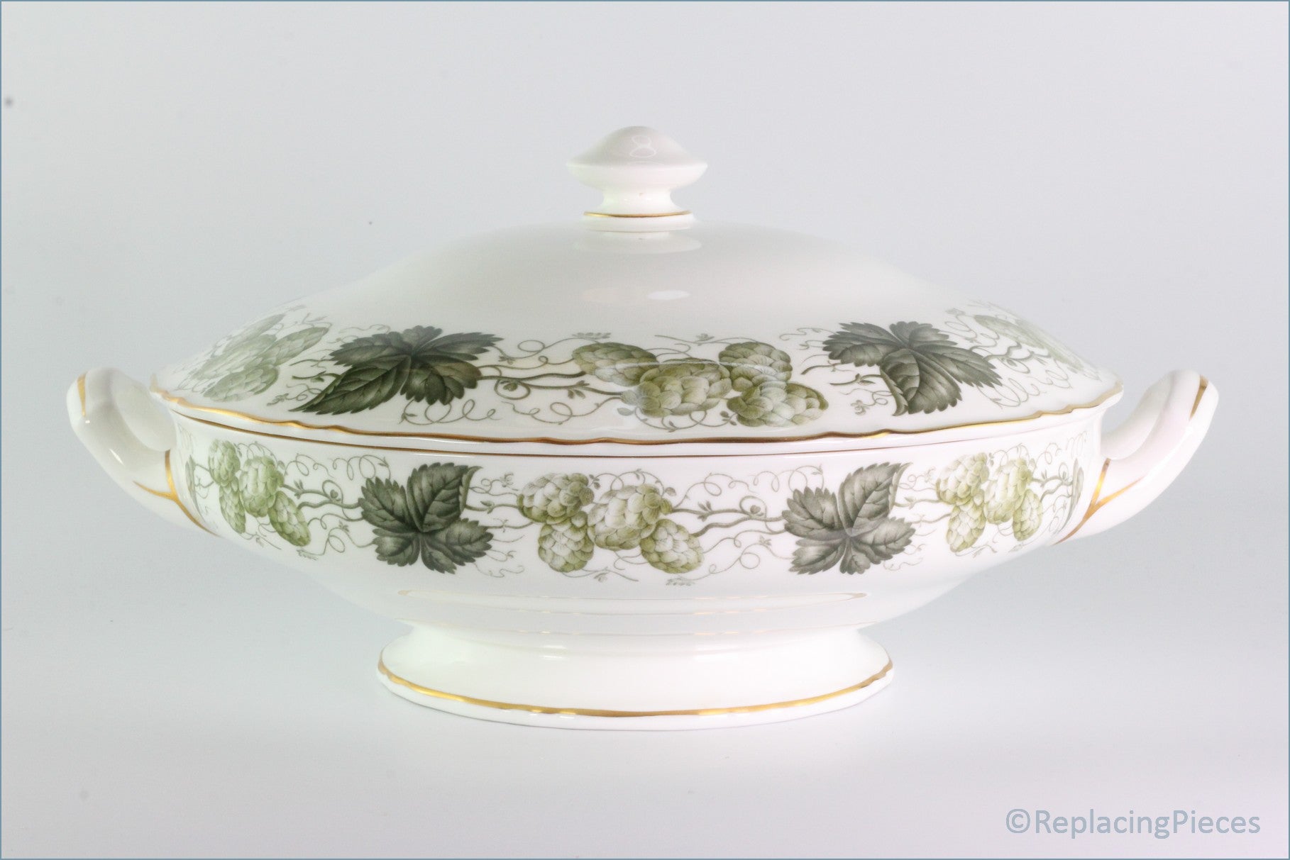 Royal Worcester - Worcester Hop - Lidded Vegetable Dish