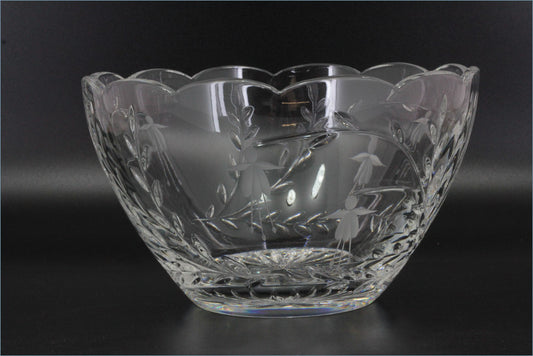 Stuart - Cascade - 9" Petal Bowl