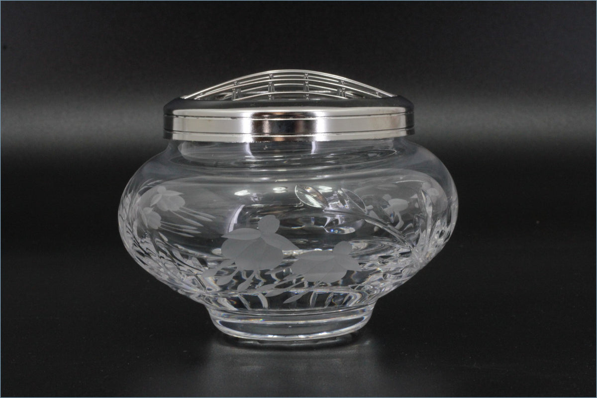 Stuart - Cascade - 4 1/4" Rose Bowl