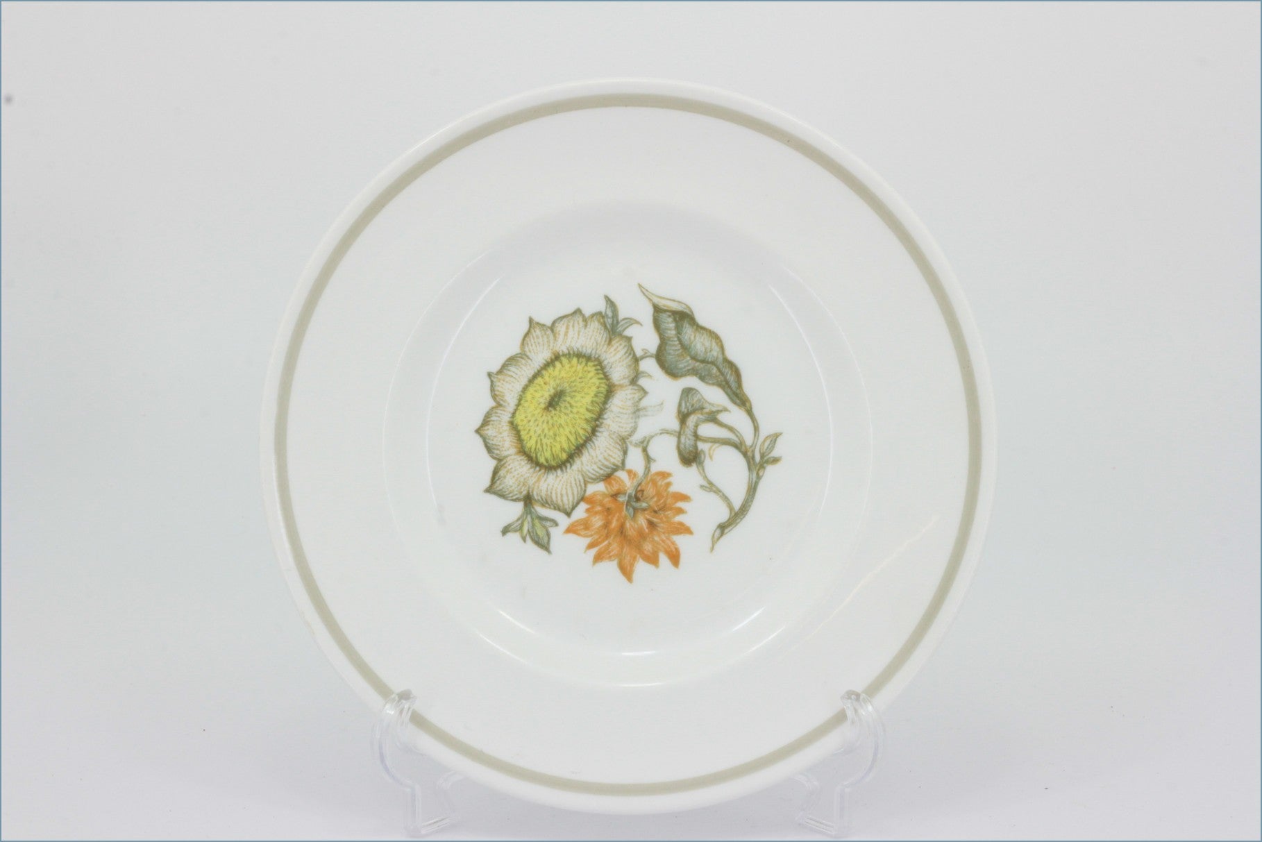 Wedgwood (Susie Cooper) - Sunflower - 6 5/8" Side Plate