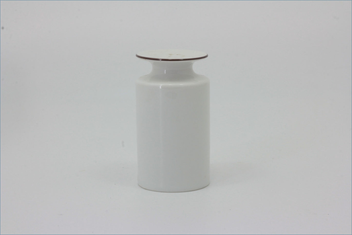 Thomas - Medaillon Brown - Pepper Pot 
