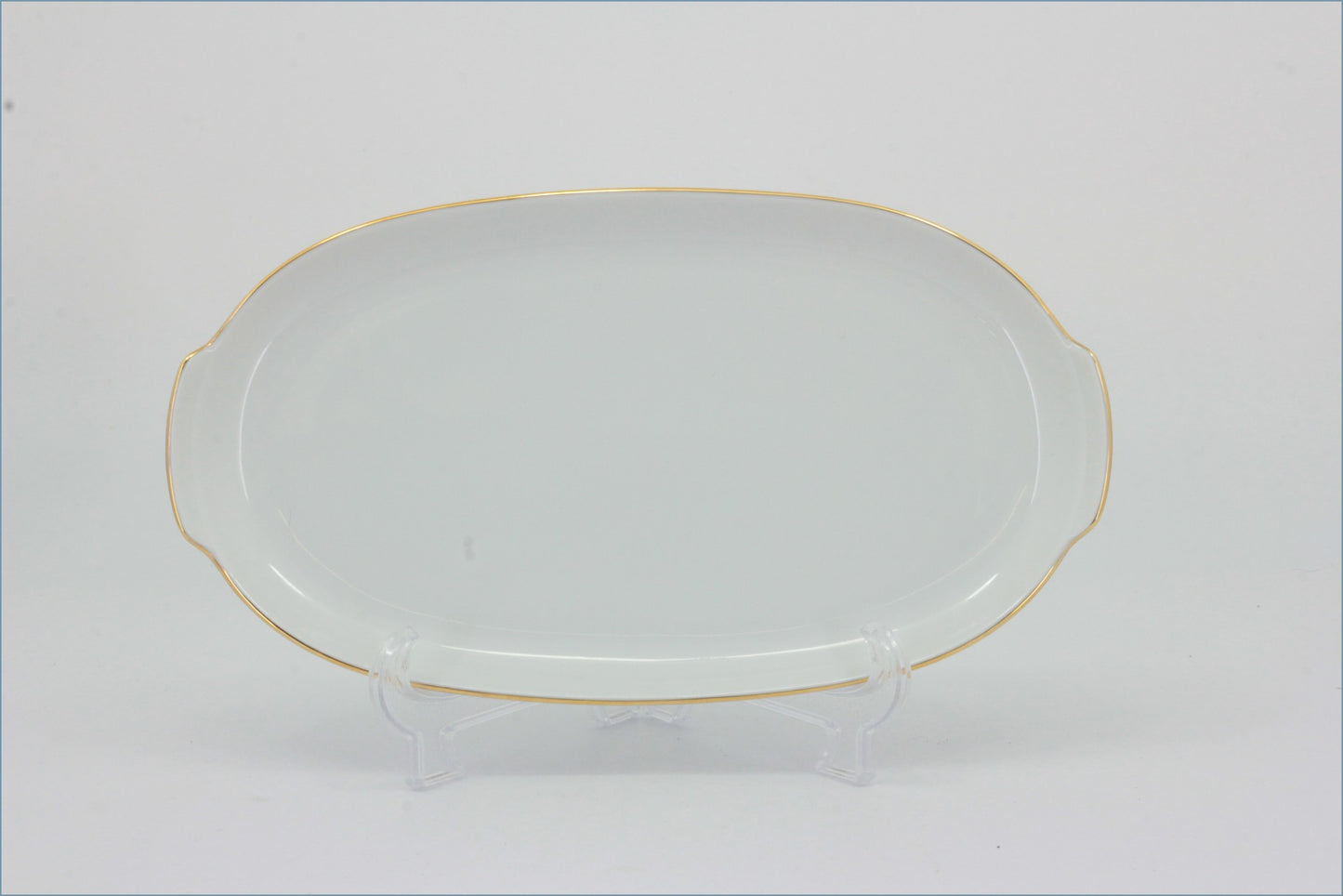 Thomas - White With Thin Gold Band - 7 3/4" Entree Dish