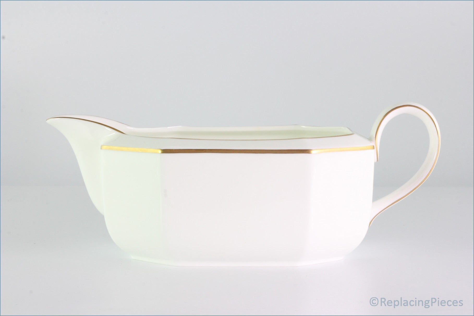 Villeroy & Boch - Black Pearl - Gravy Boat