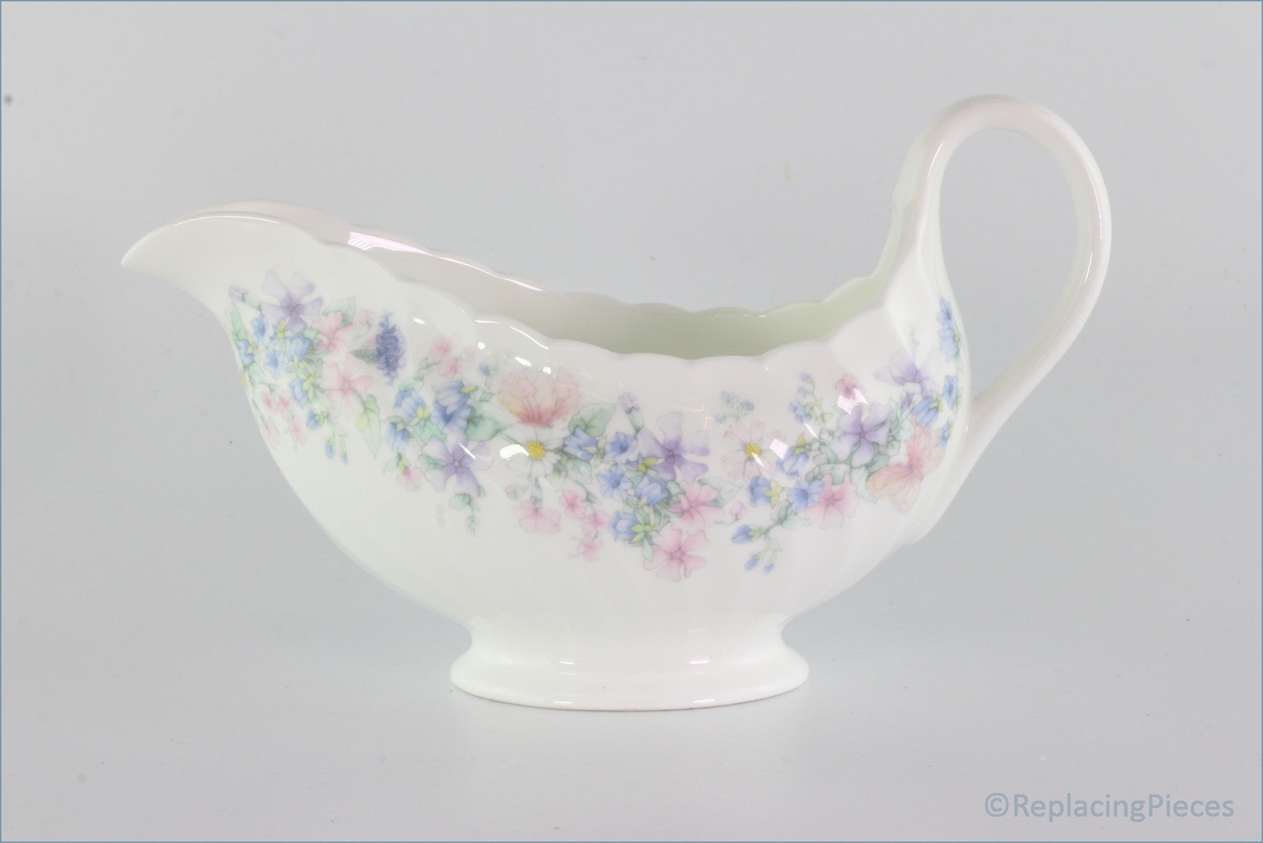 Wedgwood - Angela (Fluted) (R4870) - Gravy Boat