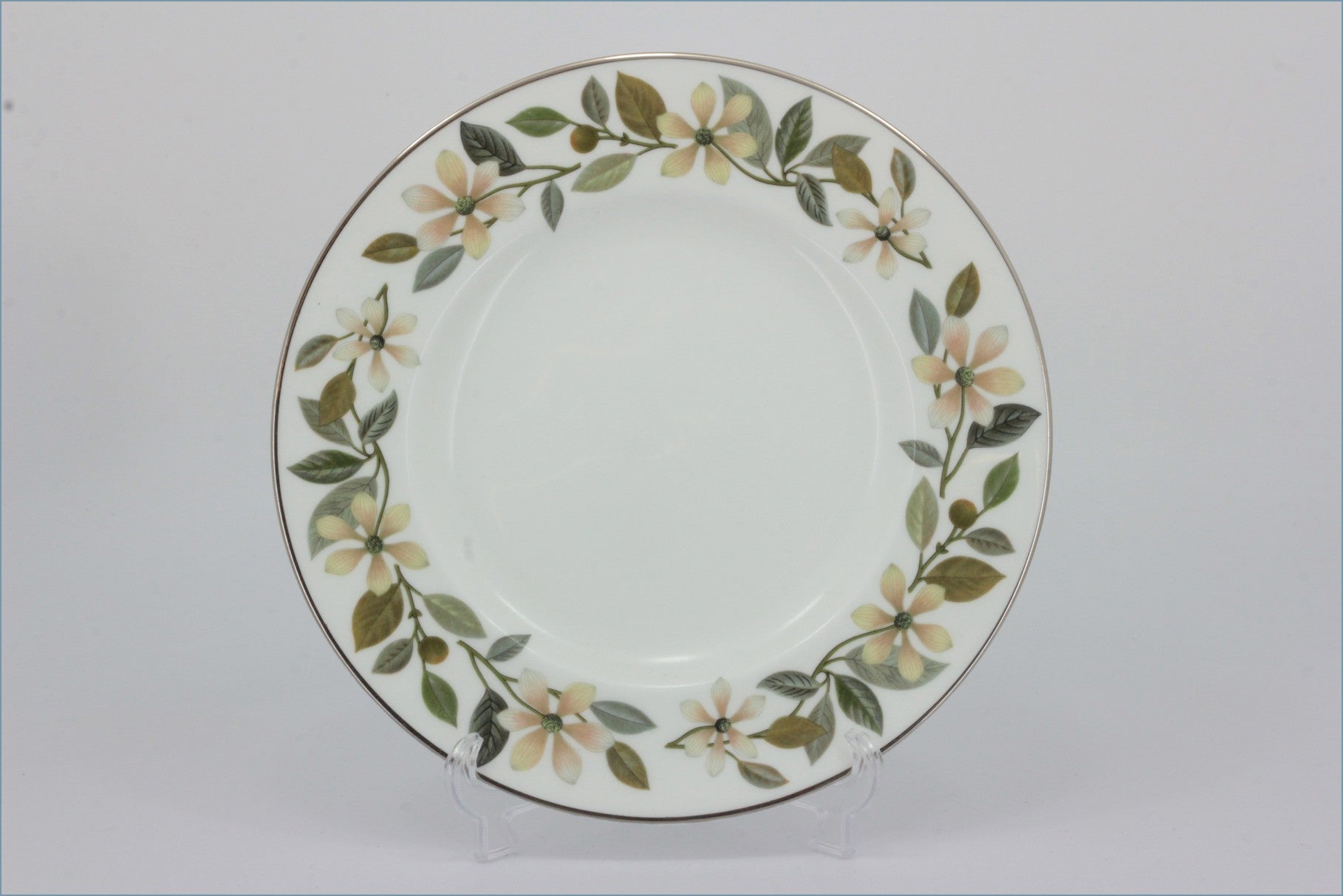 Wedgwood - Beaconsfield - 8 1/4" Salad Plate