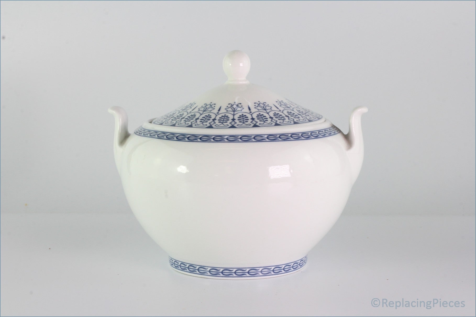 Wedgwood - Blue Tonquin - Lidded Sugar Bowl 