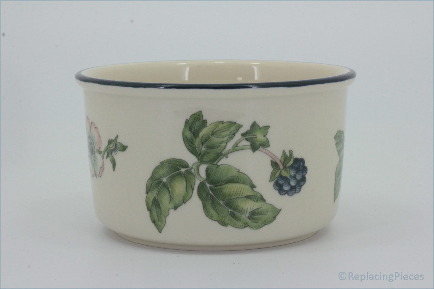 Wedgwood - Bramble - Sugar Bowl