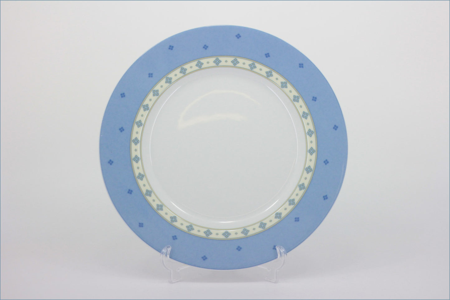 Wedgwood - Capri - 9" Luncheon Plate