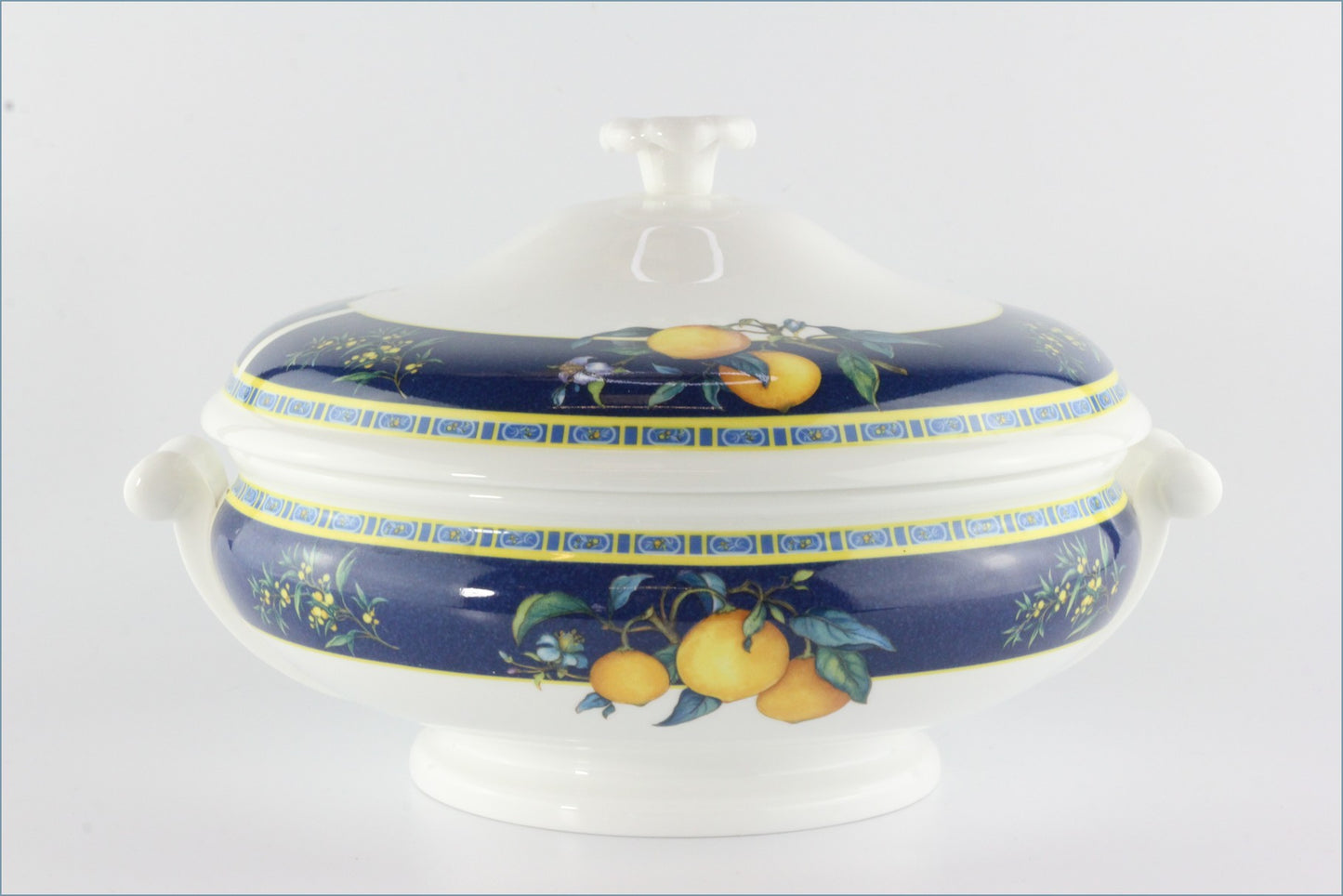 Wedgwood - Citrons - Lidded Vegetable Dish