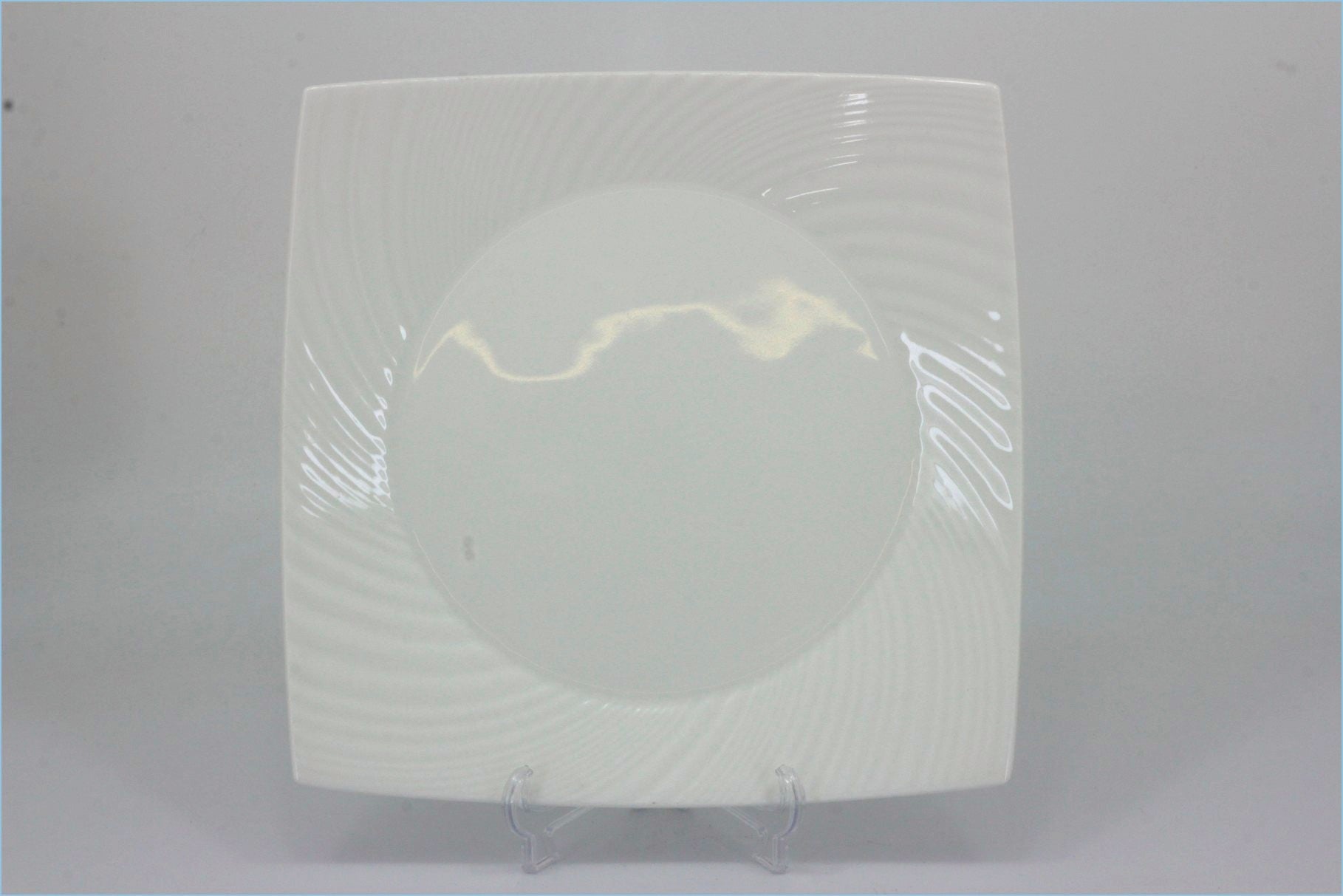 Wedgwood - Ethereal 101 - 9 1/8" Square Salad Plate