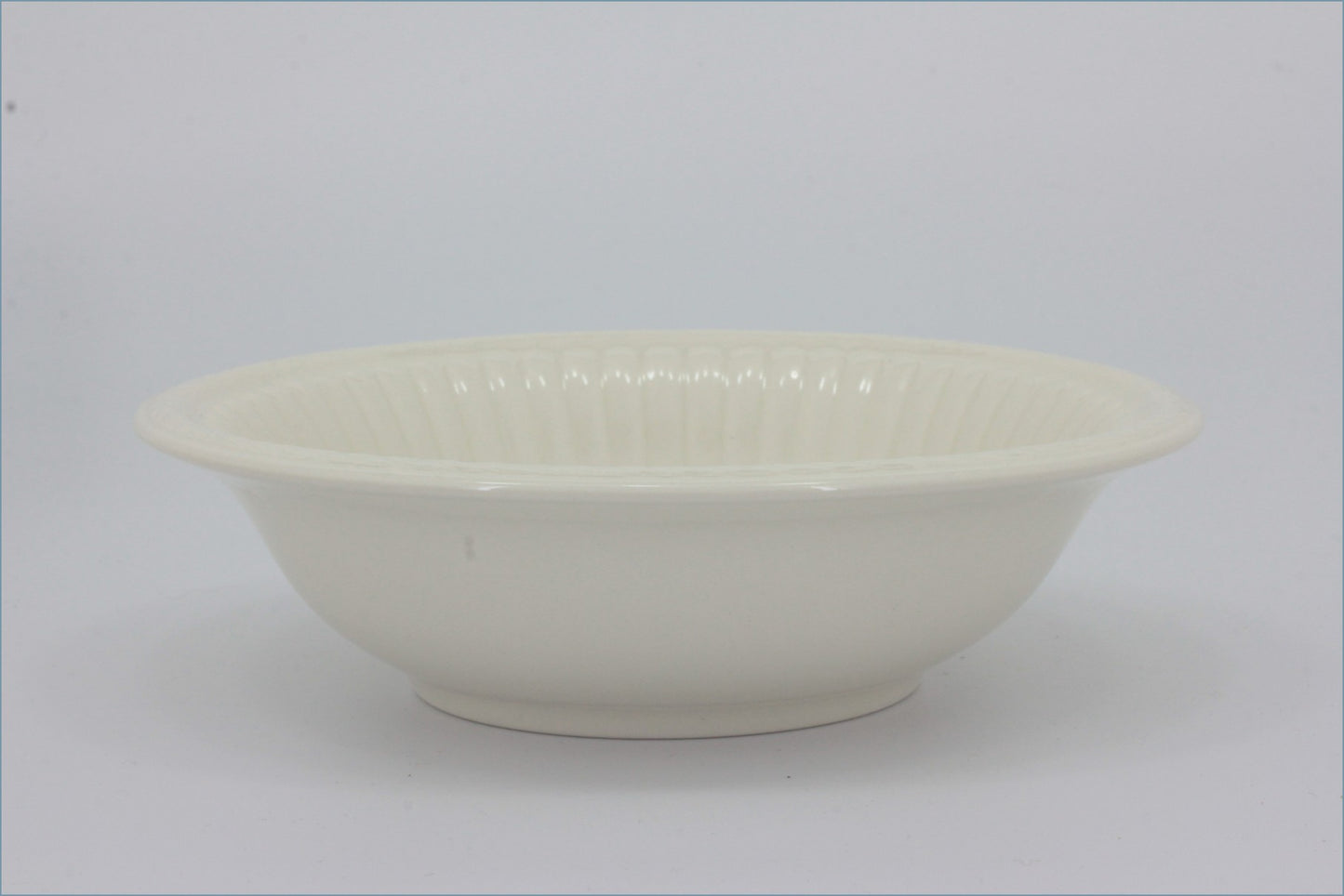 Wedgwood - Moss Rose - Cereal Bow