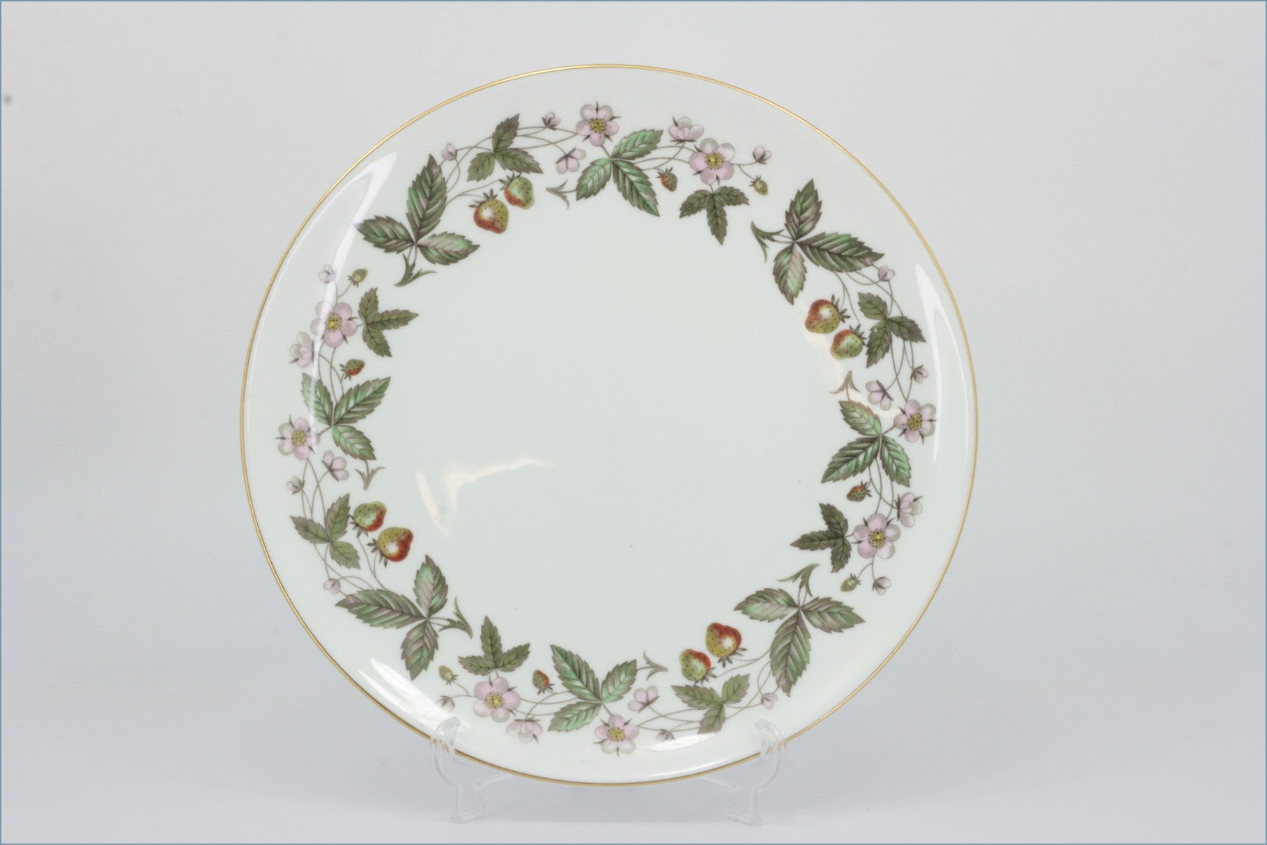 Wedgwood - Strawberry Hill - Bread & Butter Serving Plate