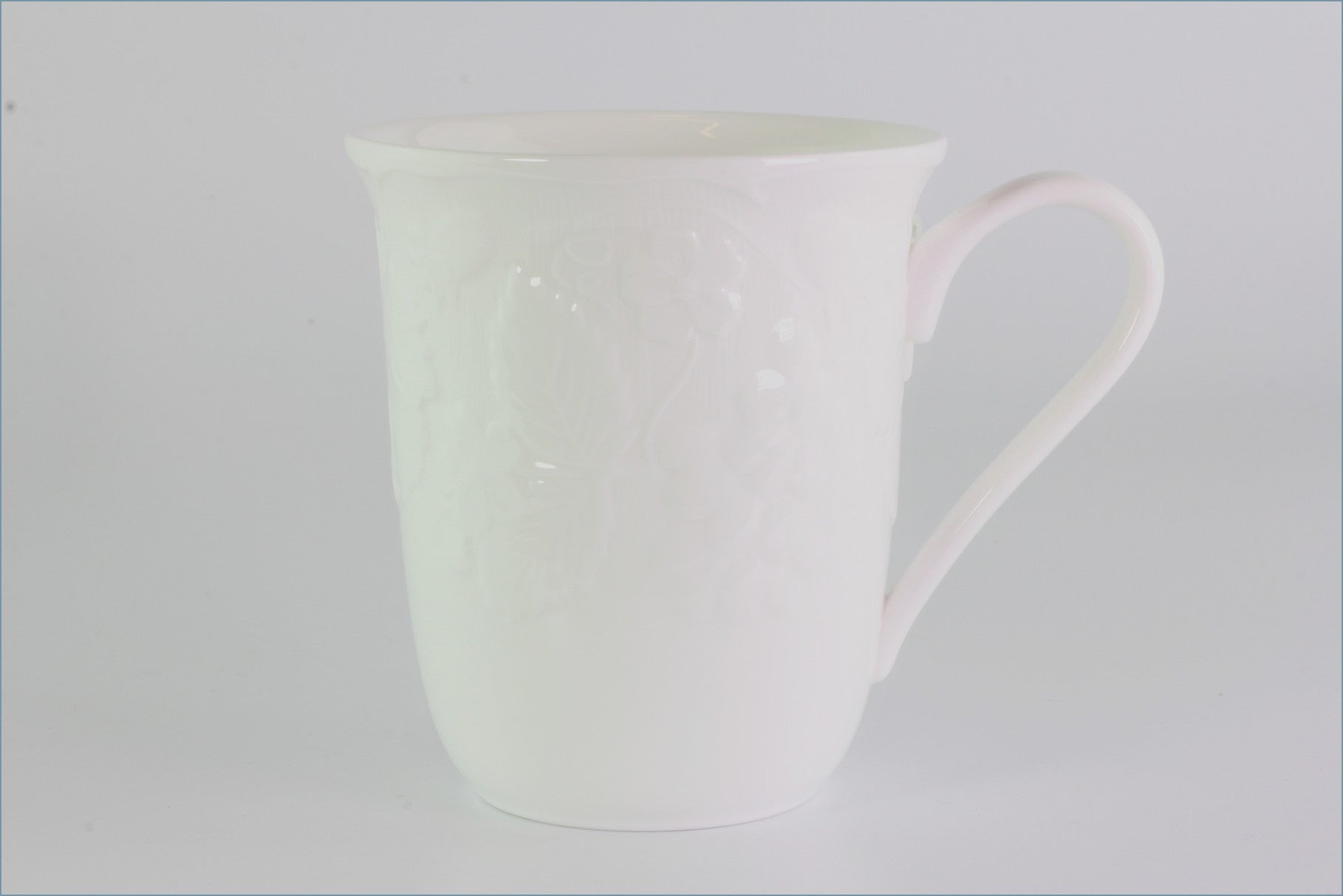 Wedgwood - Strawberry & Vine - Mug