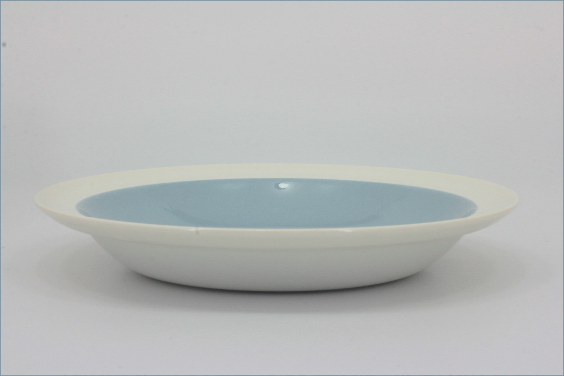 Wedgwood - Summer Sky - 7 1/2" Rimmed Bowl