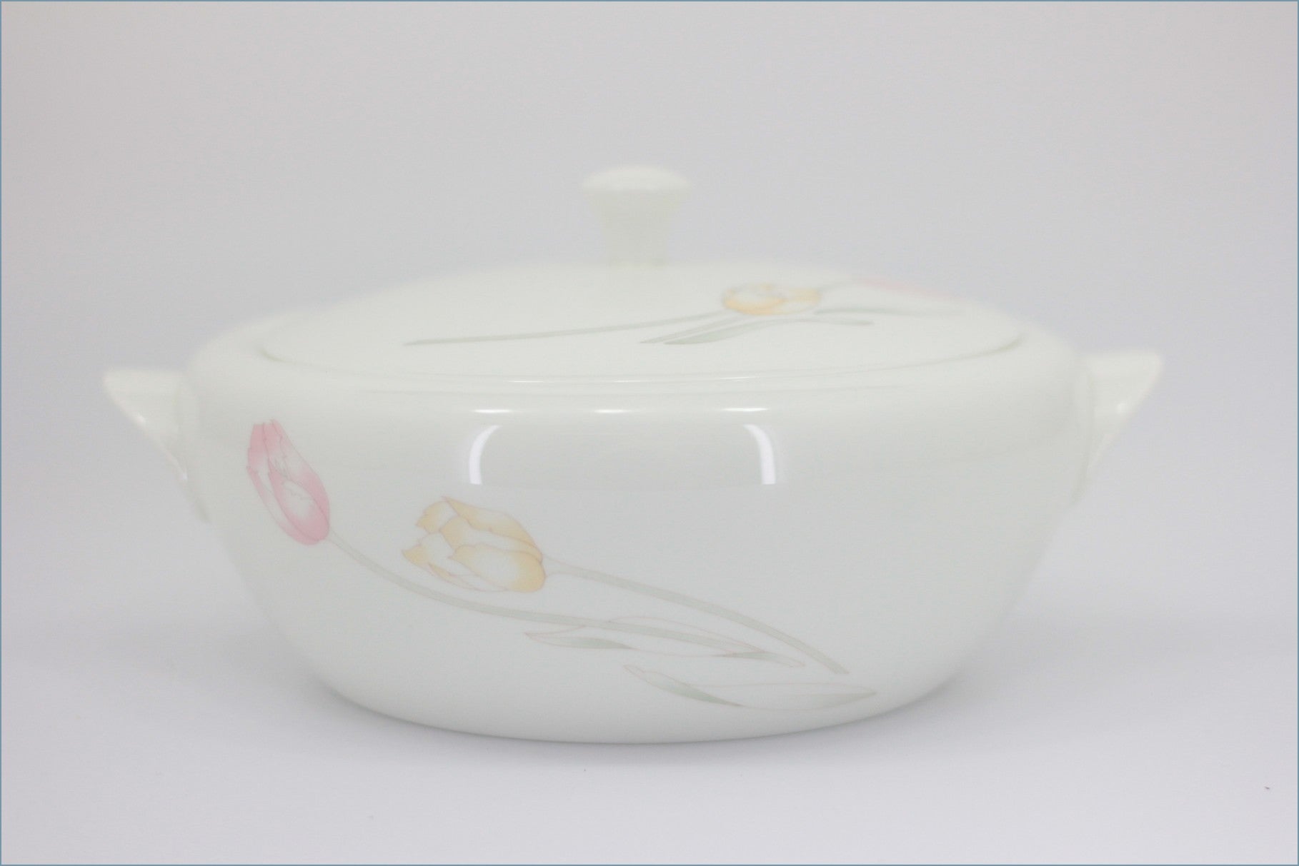 Wedgwood - Tryst - Lidded Vegetable Dish