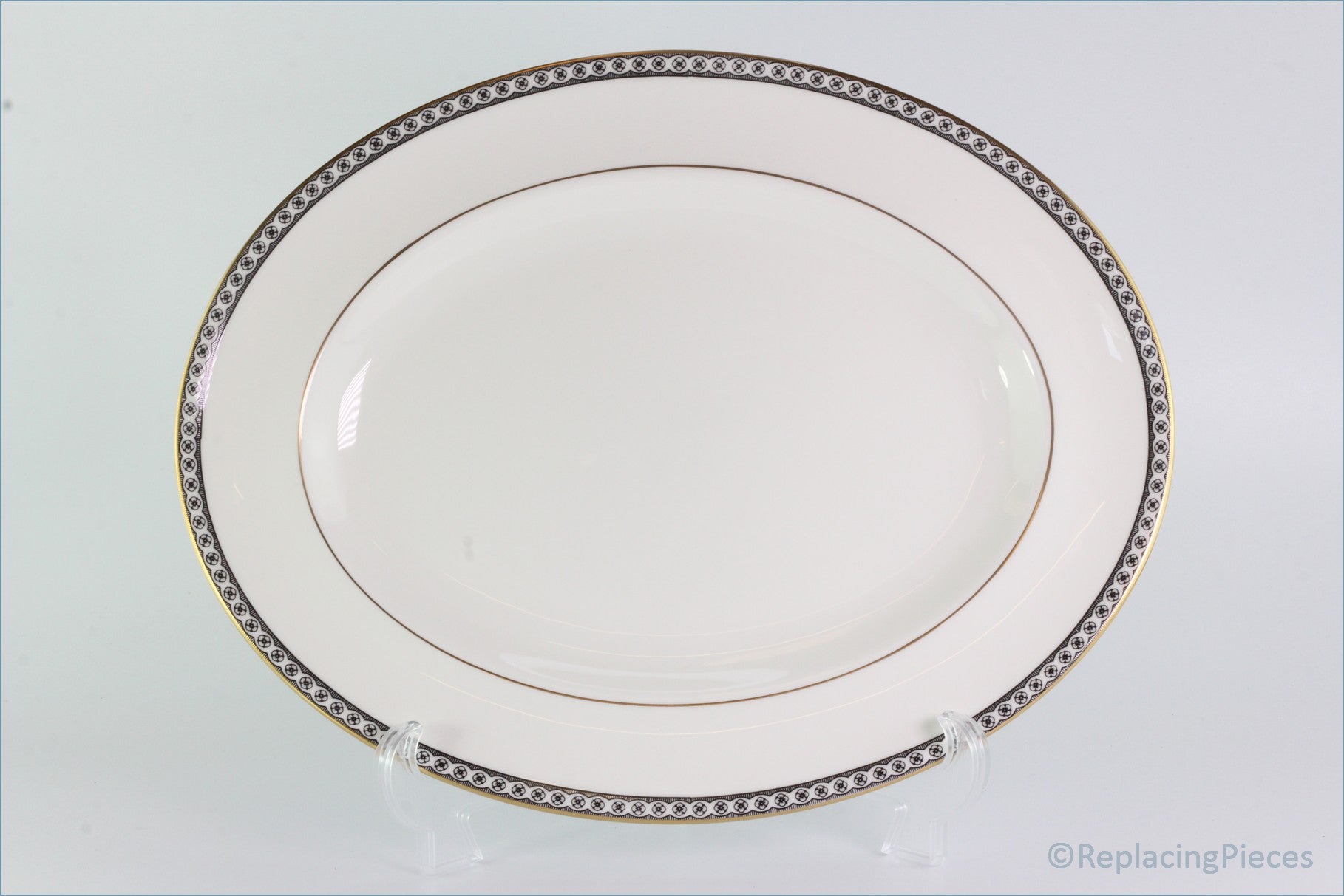 Wedgwood - Ulander (Black) - 13 3/4" Oval Platter