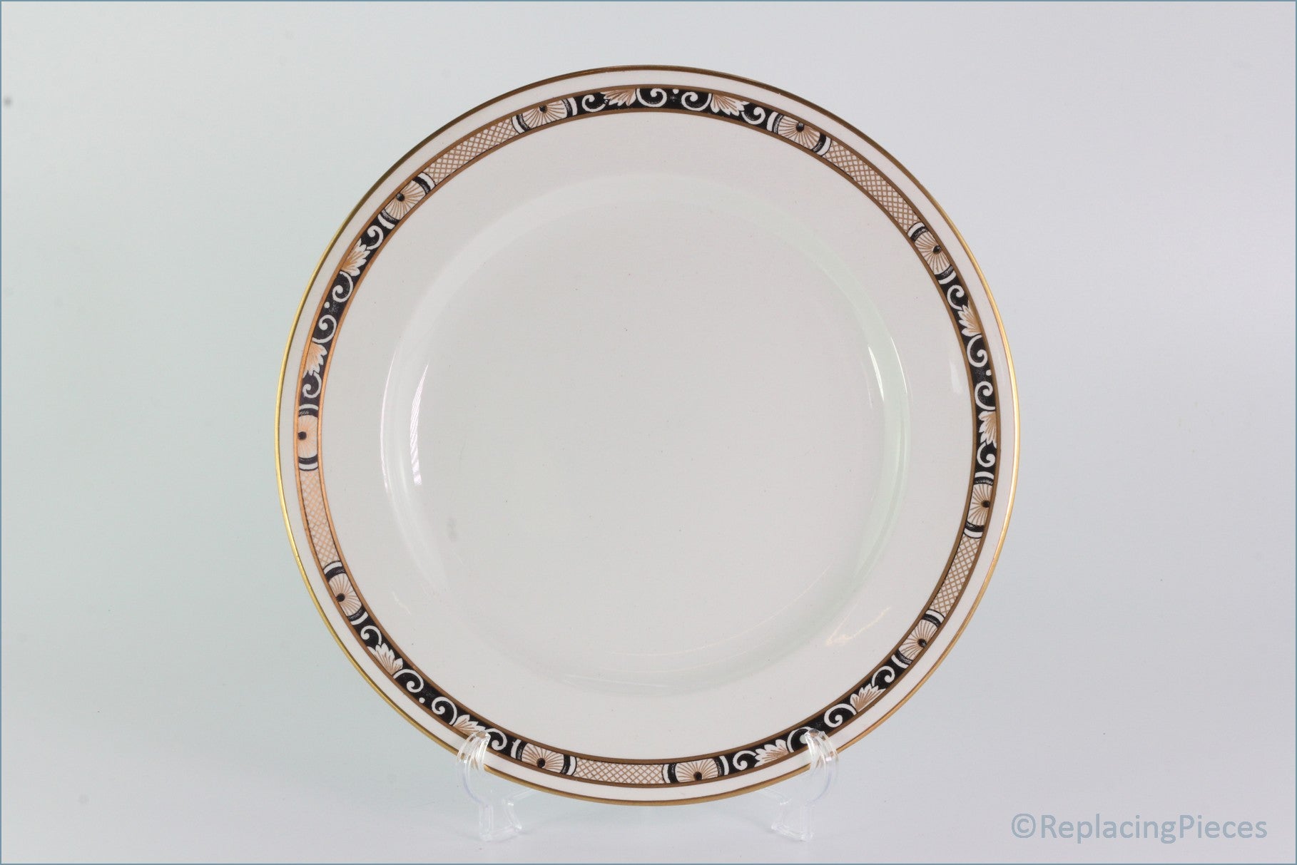 Wedgwood - Vieux Rouen - 8 3/4" Salad Plate