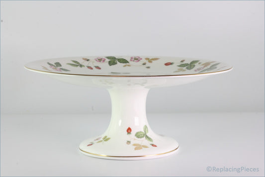 Wedgwood - Wild Strawberry - Footed Cake Stand
