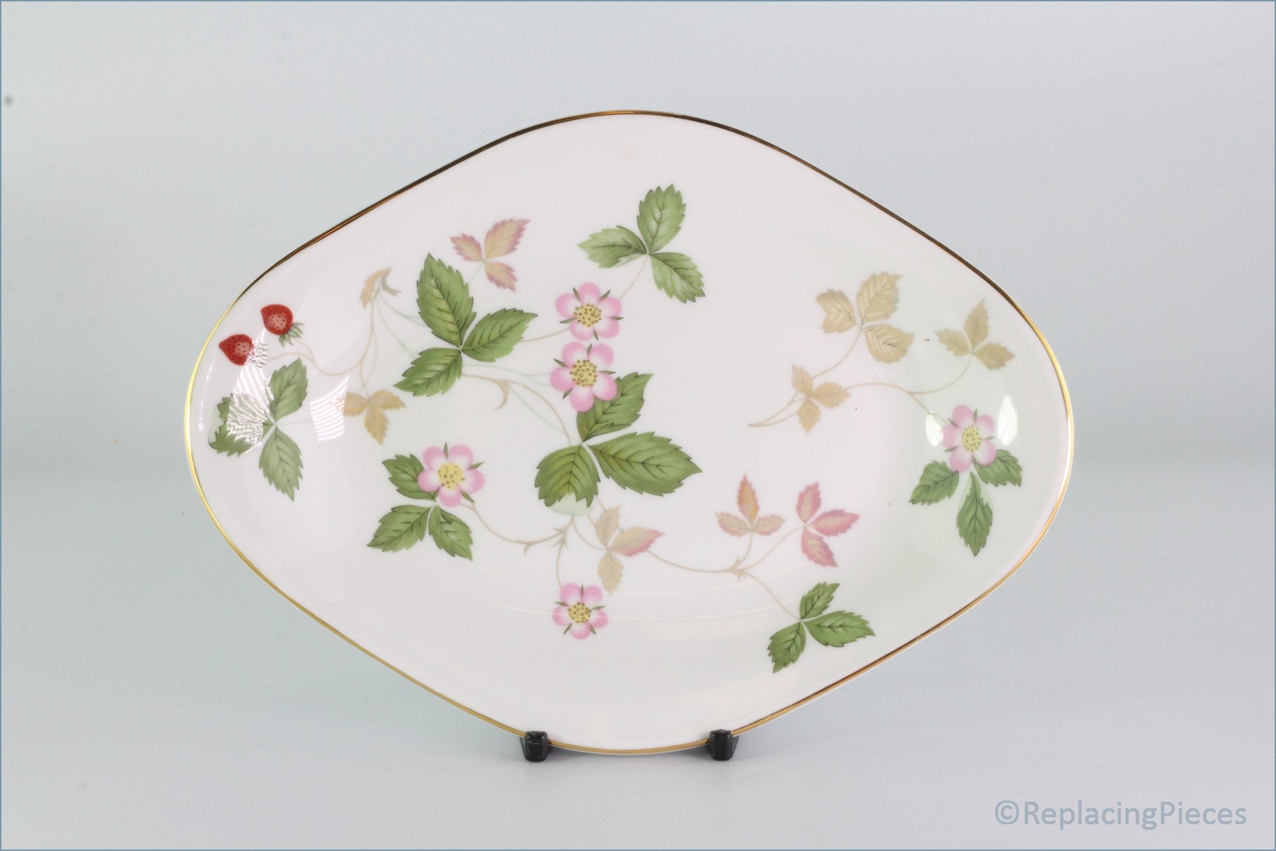 Wedgwood - Wild Strawberry - Pickle Dish