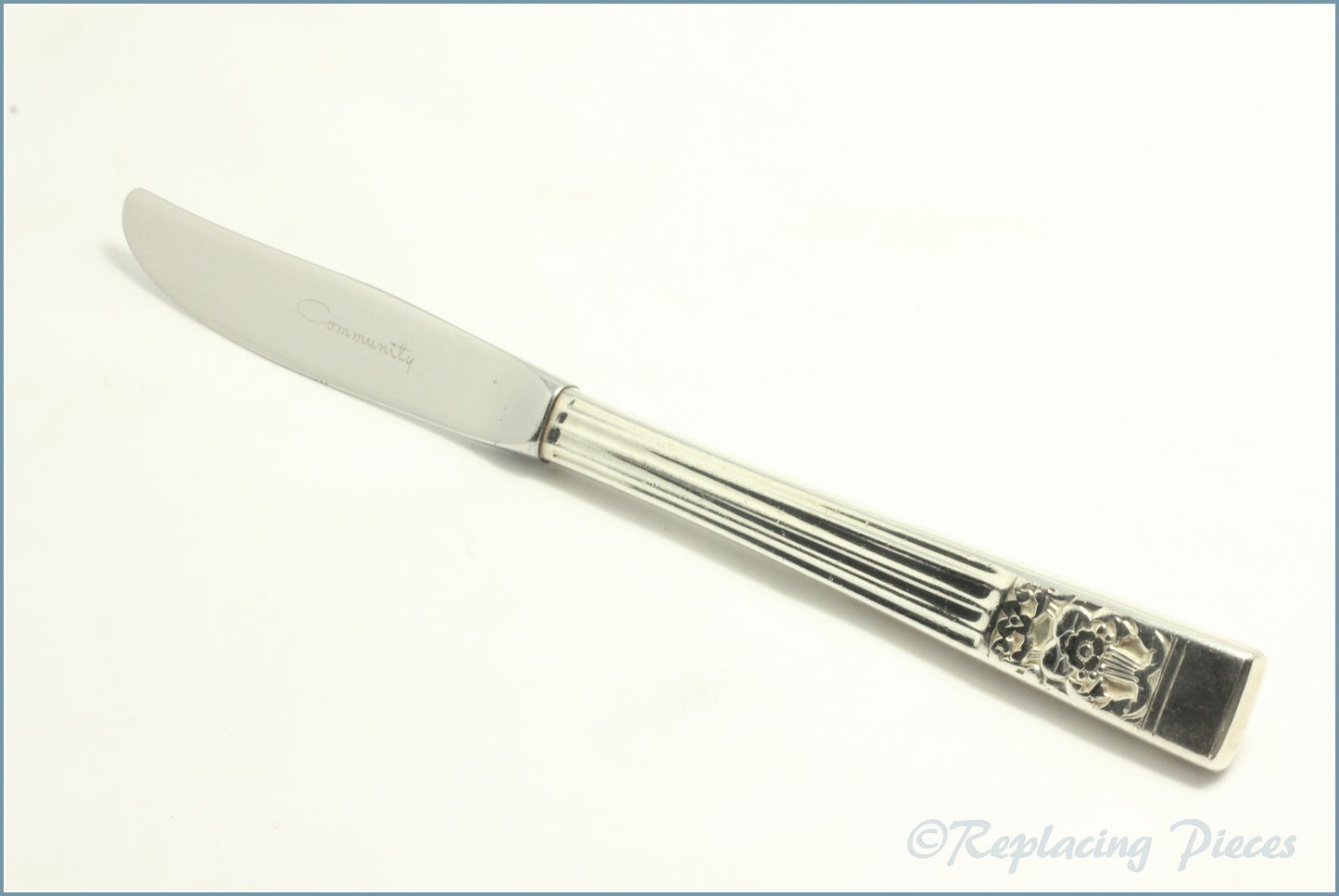 Oneida - Hampton Court (Community Plate) - Dessert Knife (serrated blade)
