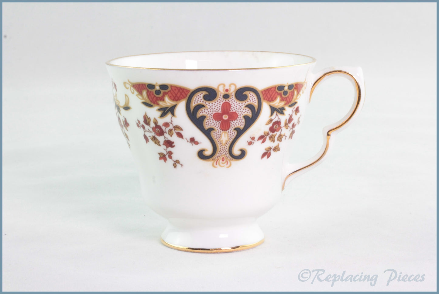 Colclough - Royale (8525) - Teacup (Pear Shape)