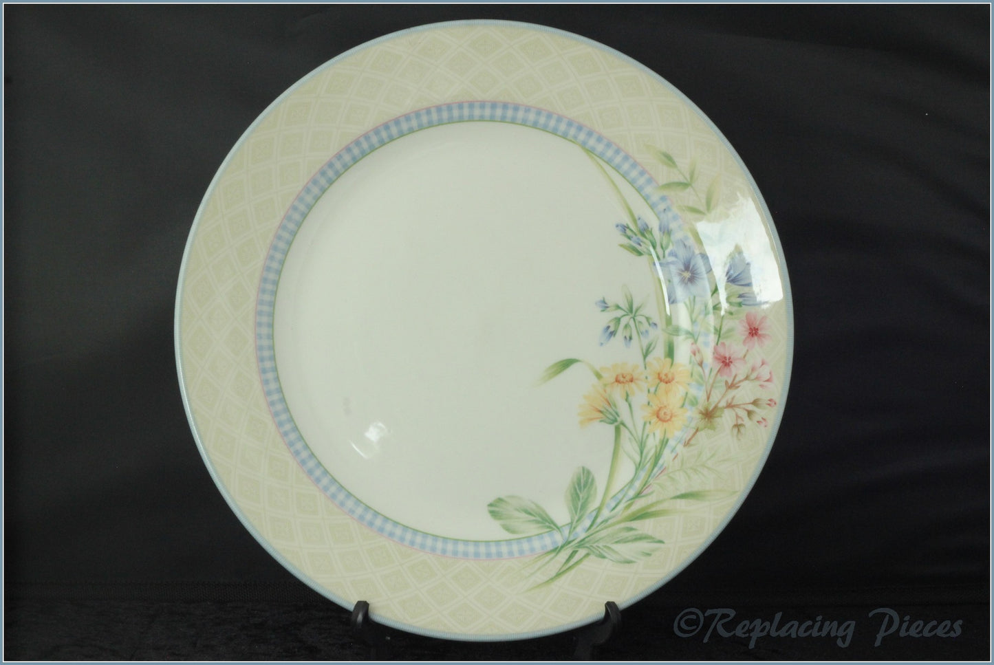 Churchill - Meadowfields - Dinner Plate