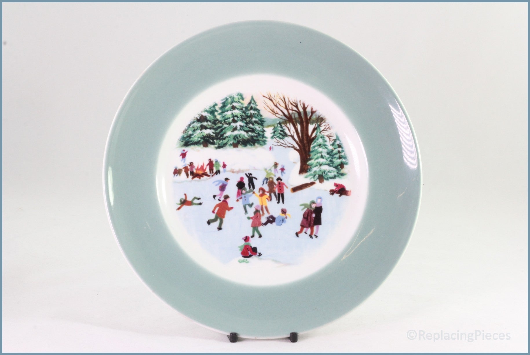 Enoch Wedgwood - Christmas Plate Series - Skaters On The Pond