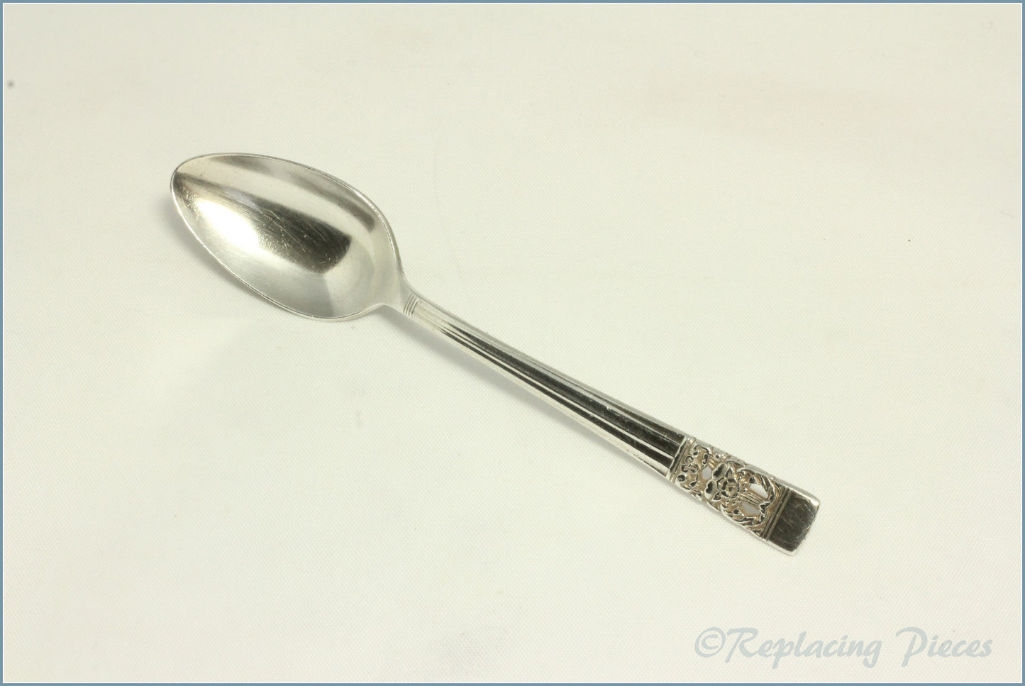 Oneida - Hampton Court (Community Plate) - Coffee Spoon