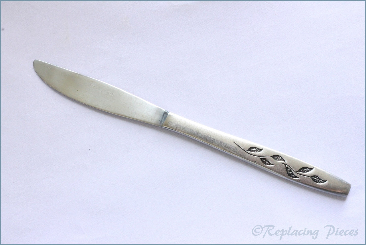 Viners - Satin Leaf - Dessert Knife