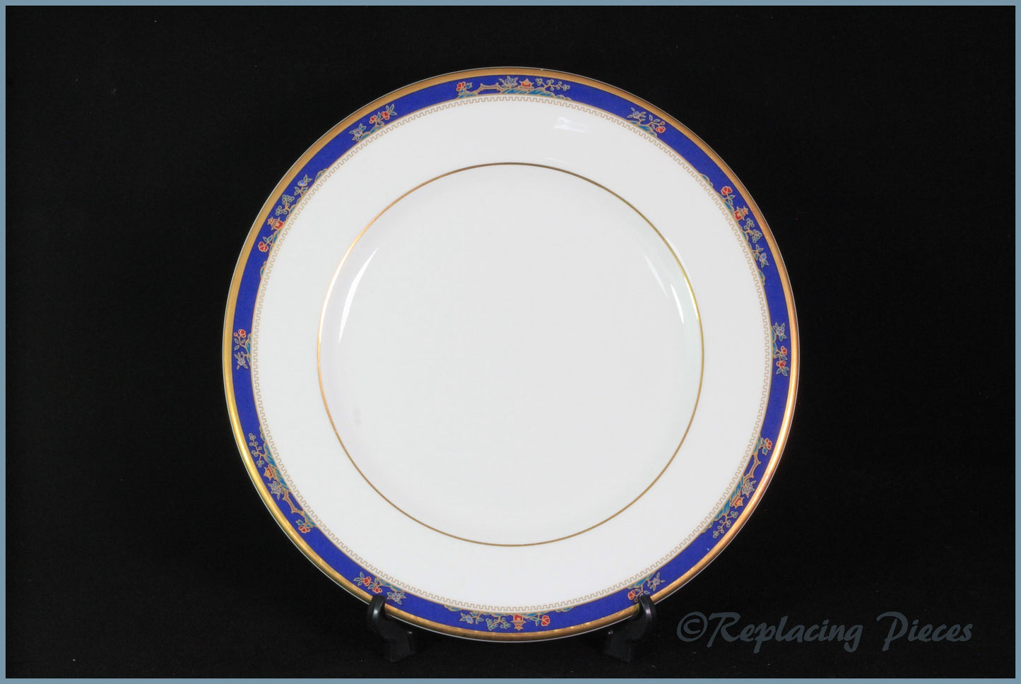 Royal Doulton - Cathay (H5140) - 8 7/8" Luncheon Plate