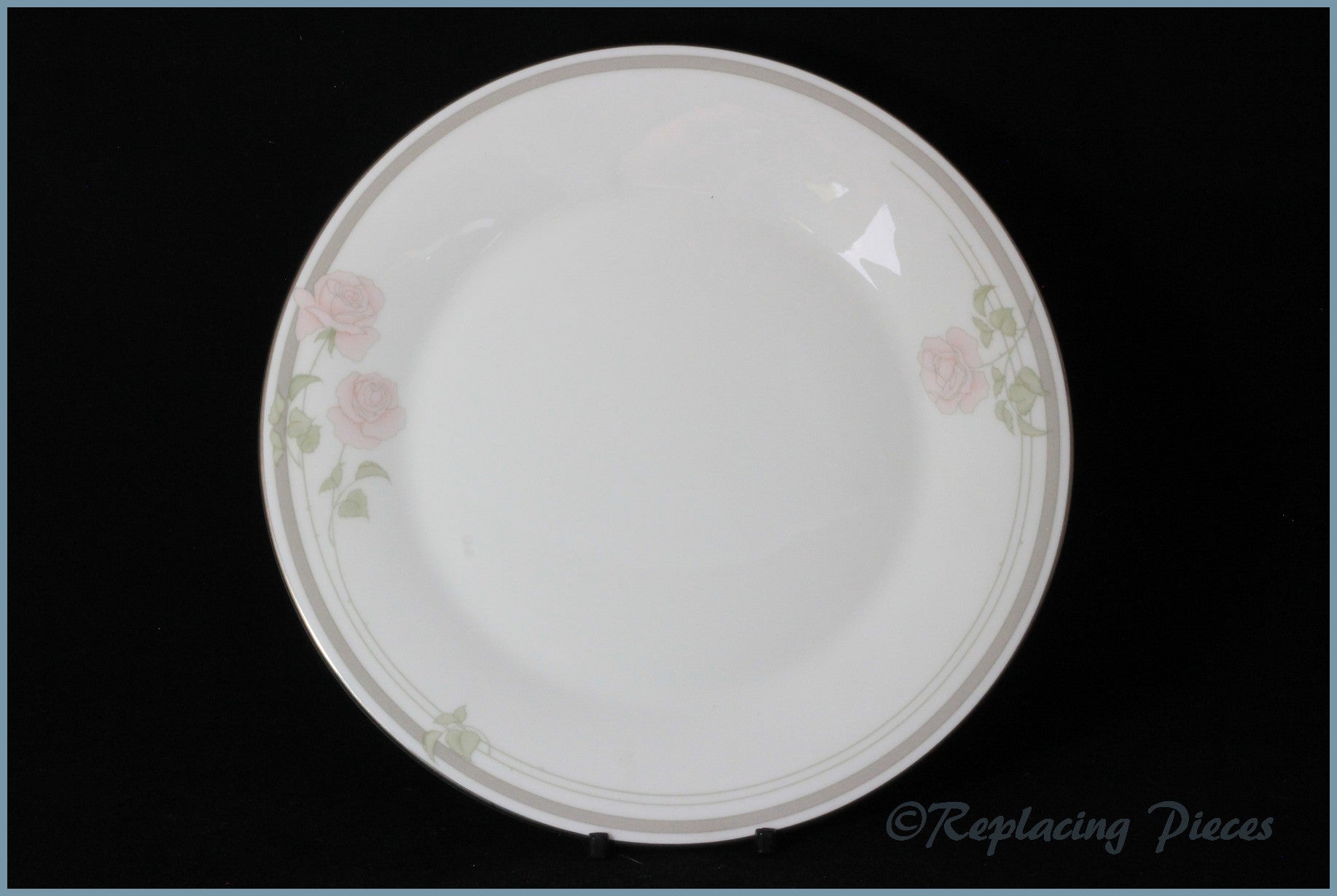 Royal Doulton - Twilight Rose (H5096) - 8 1/8" Salad Plate