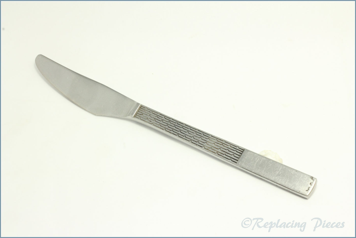Jonelle - Repton - Dinner Knife