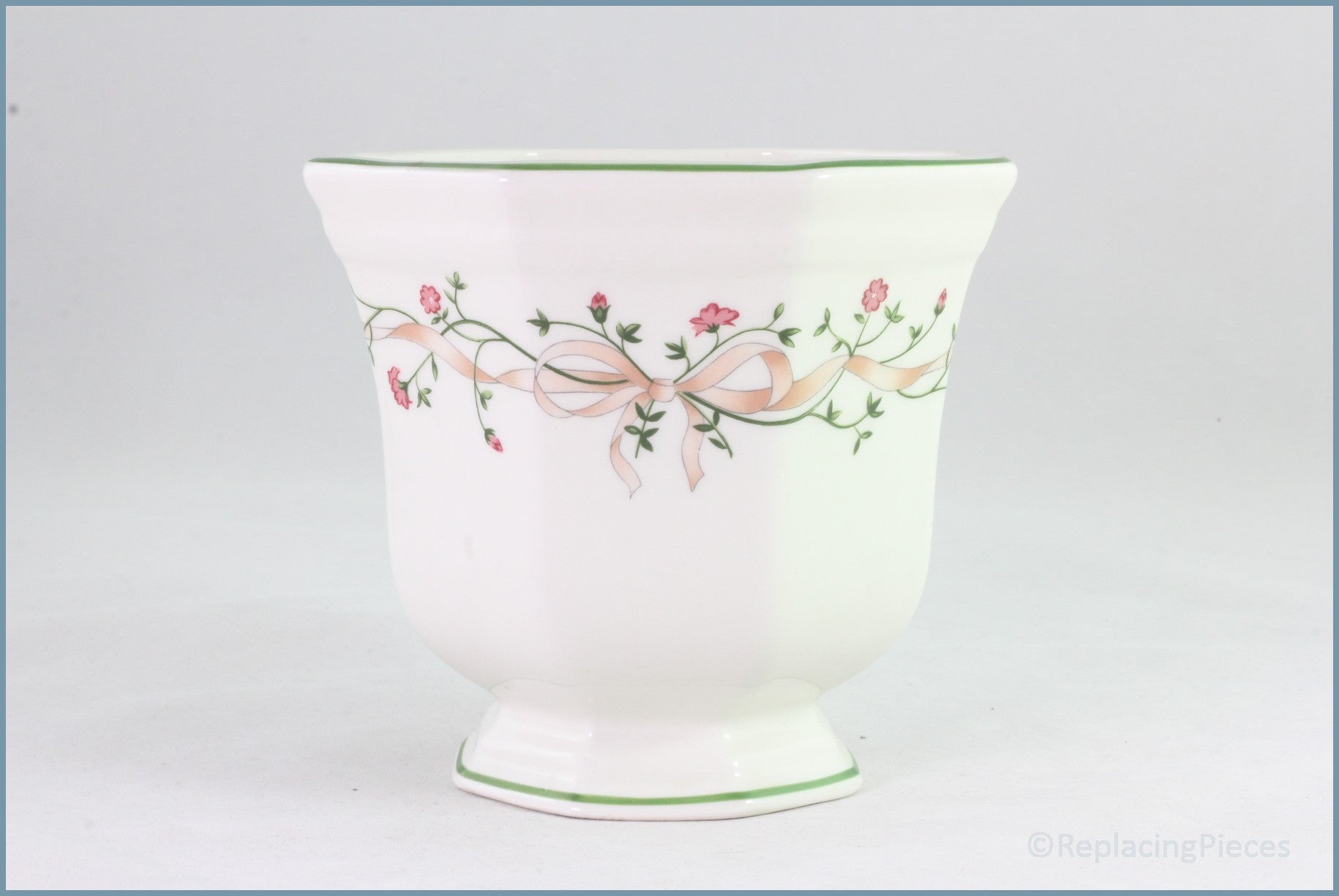 Johnson Brothers  - Eternal Beau - Planter