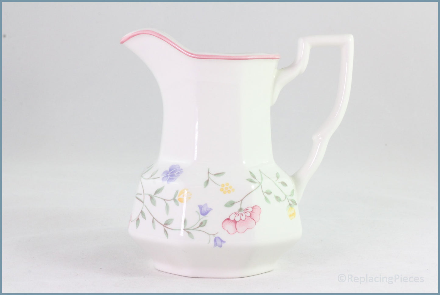 Johnson Brothers - Summer Chintz - Hydra Jug