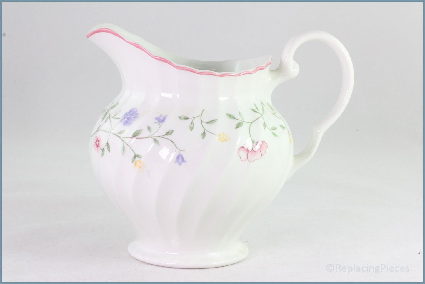 Johnson Brothers - Summer Chintz - 1 1/2 Pint Jug