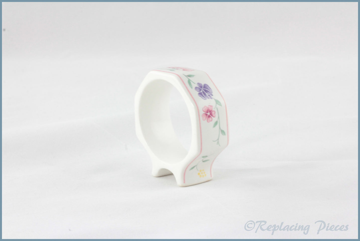 Johnson Brothers - Summer Chintz - Napkin Ring