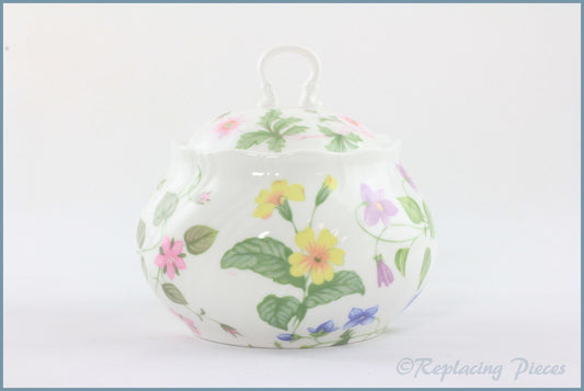 Queens - Country Meadow - Lidded Sugar Bowl
