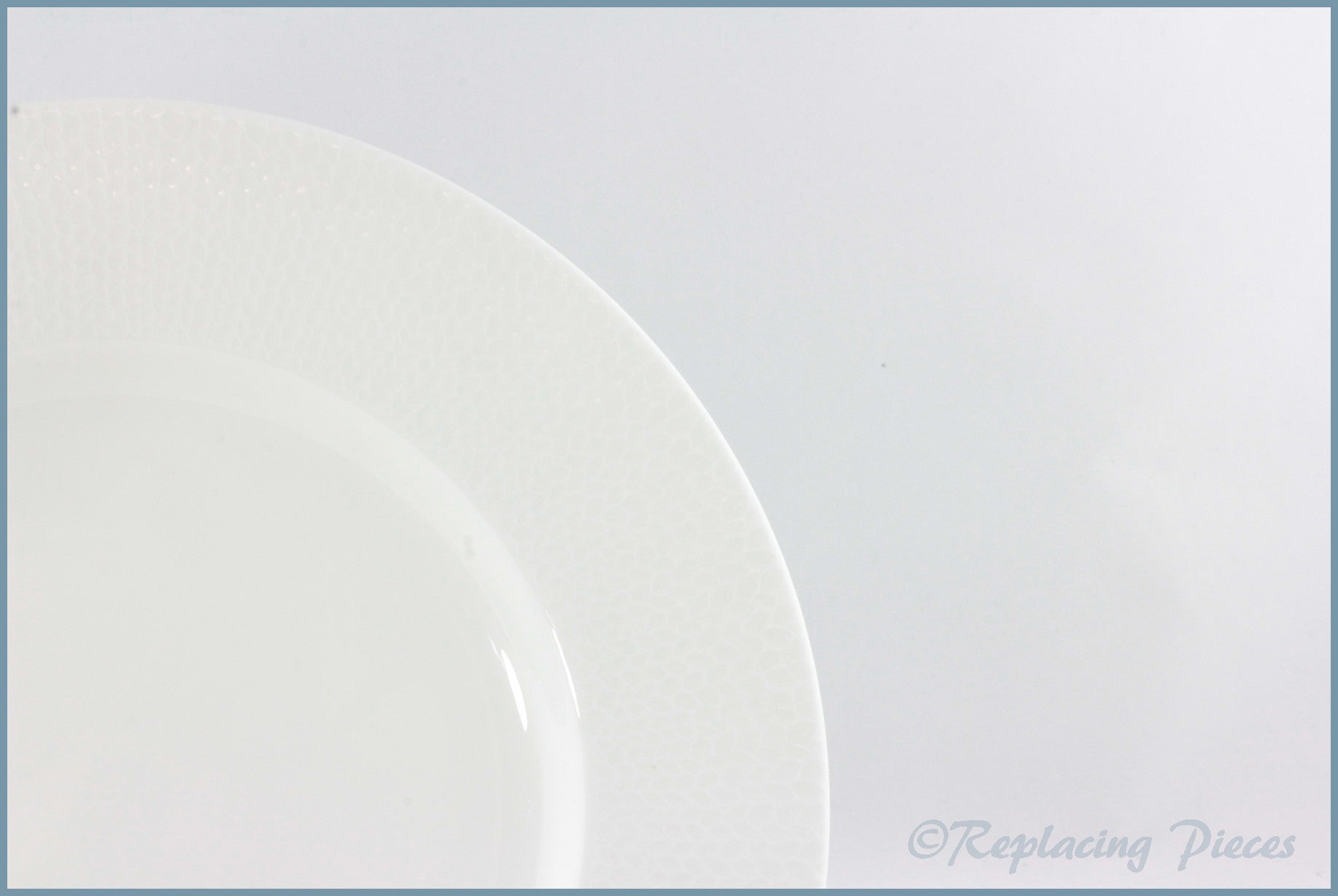 Marks & Spencer - Palermo - Dinner Plate (Rim Pattern)