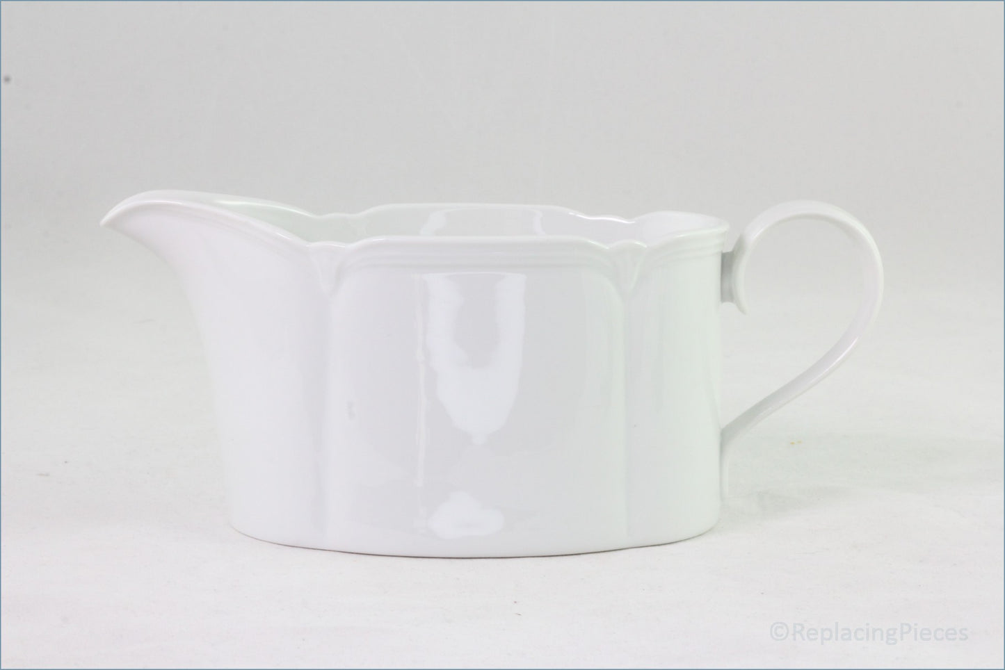 Marks & Spencer - Stamford - Gravy Boat