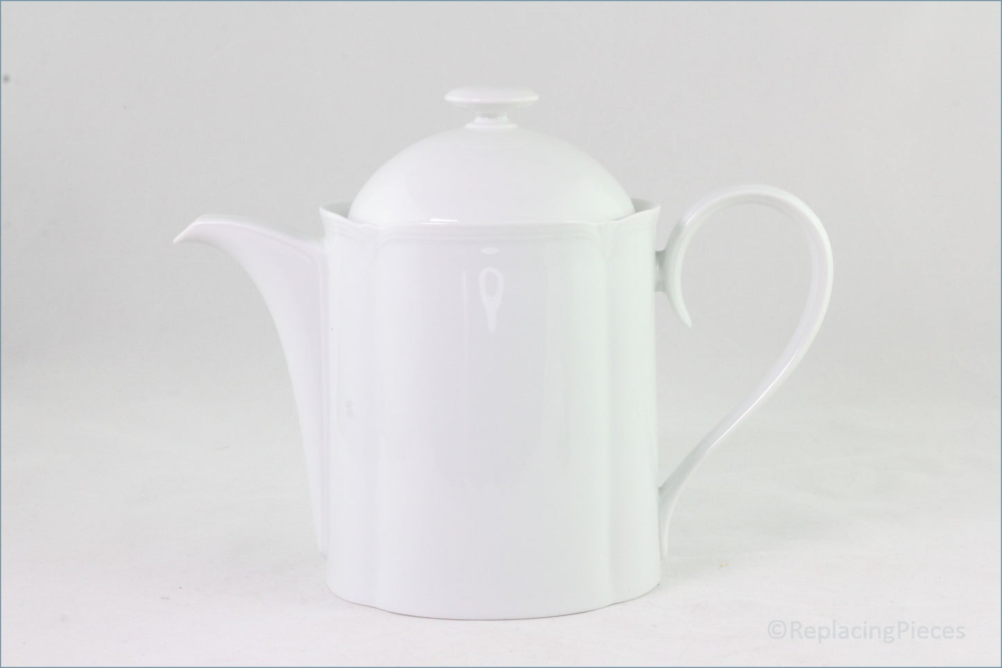 Marks & Spencer - Stamford - Teapot