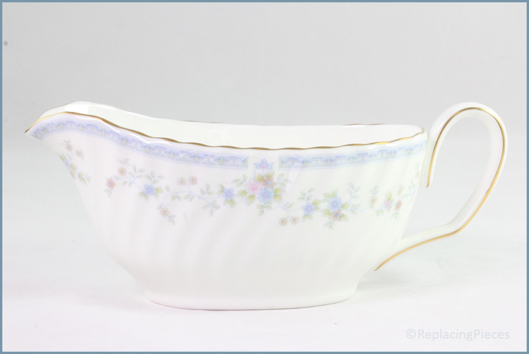 Minton - Cliveden - Gravy Boat