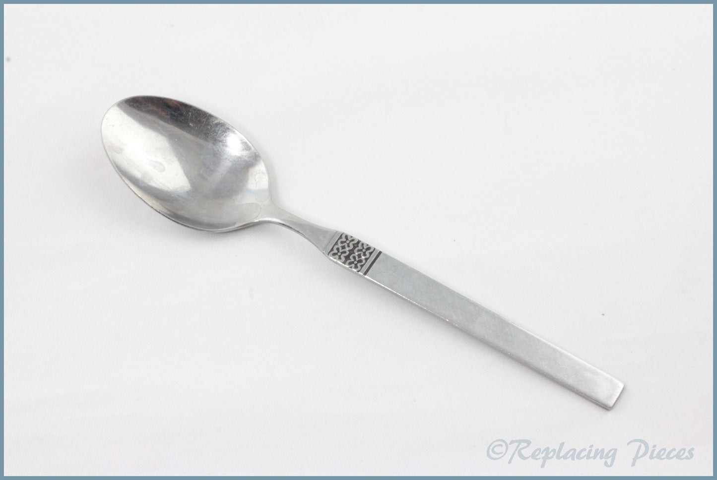 Oneida - Danish Fling - Dessert Spoon